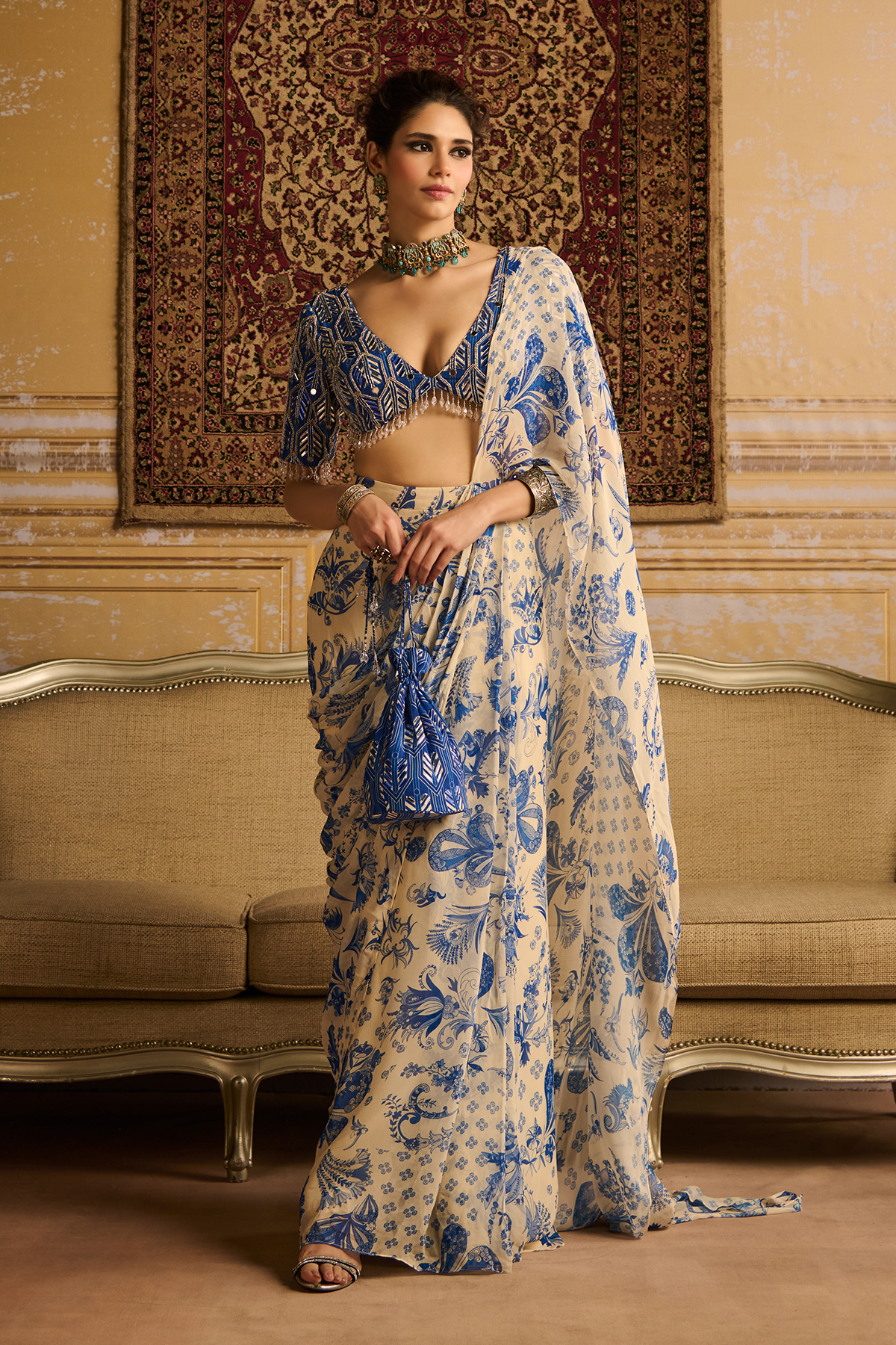 Blue print  highlighted blouse and  saree set