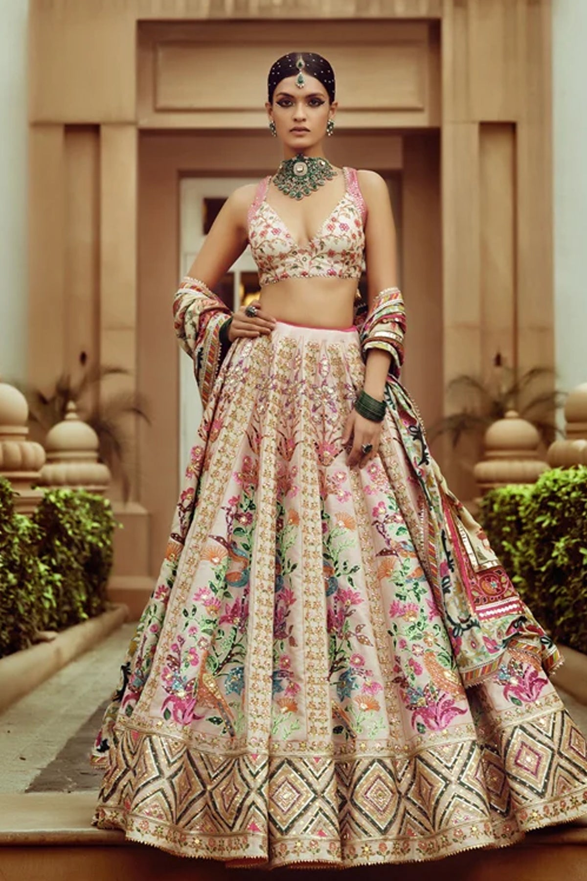 Zarf Lehenga