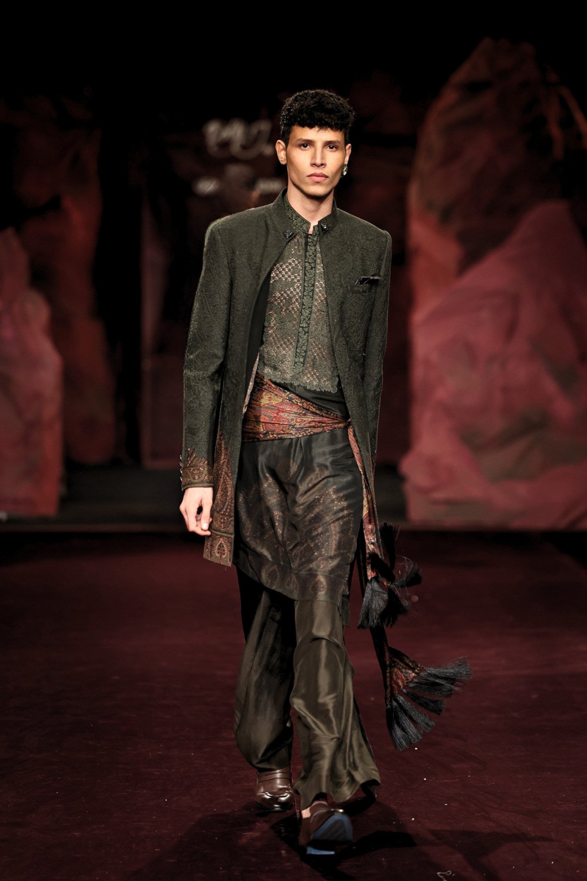 Aahang Sherwani Set