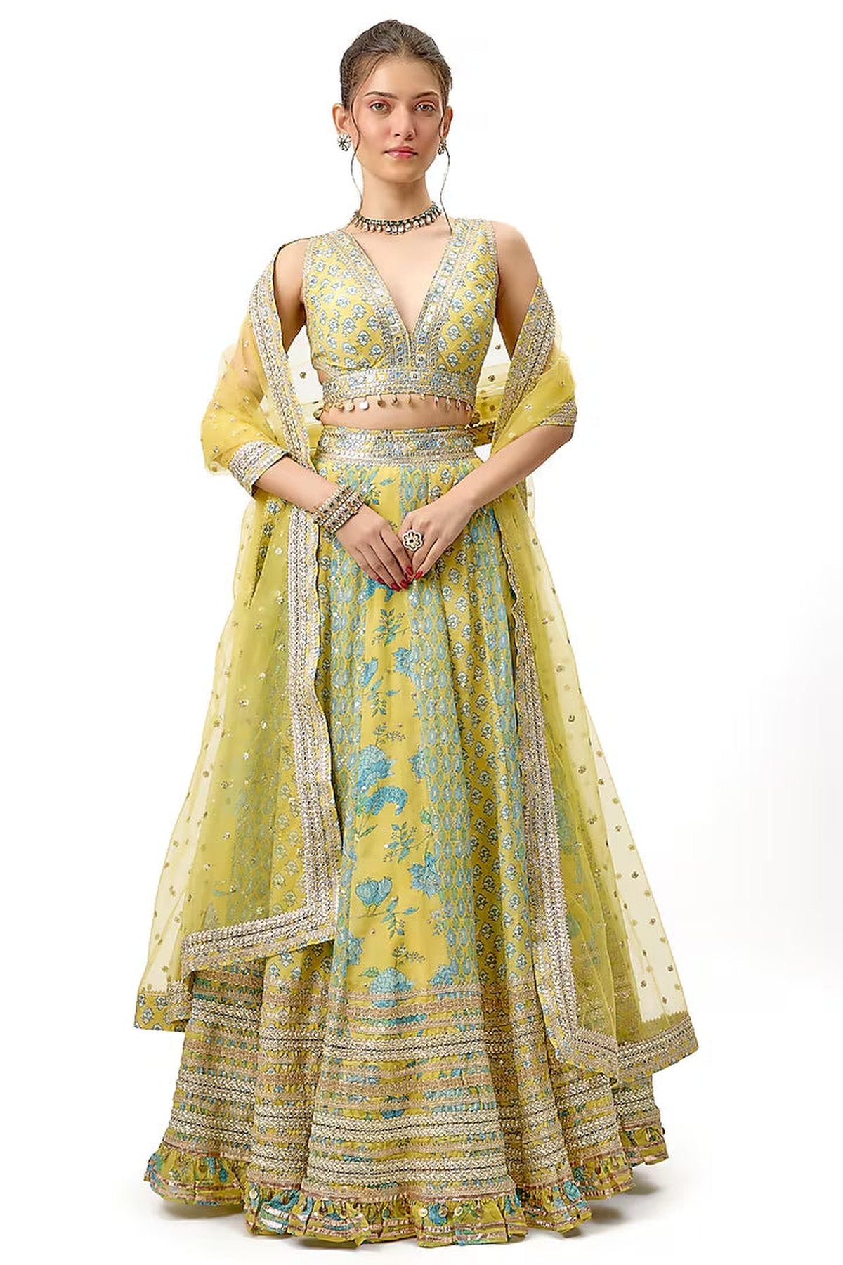 Aashi Lehenga Set