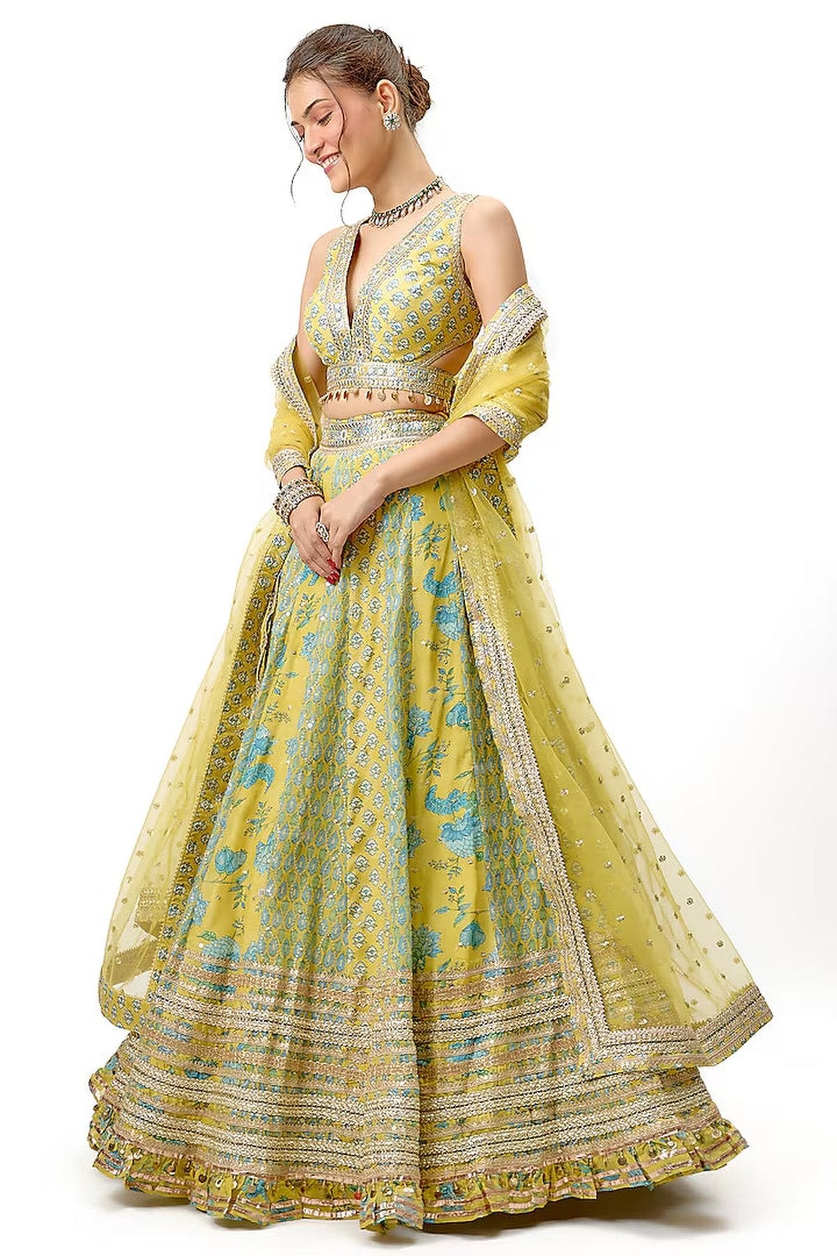 Aashi Lehenga Set