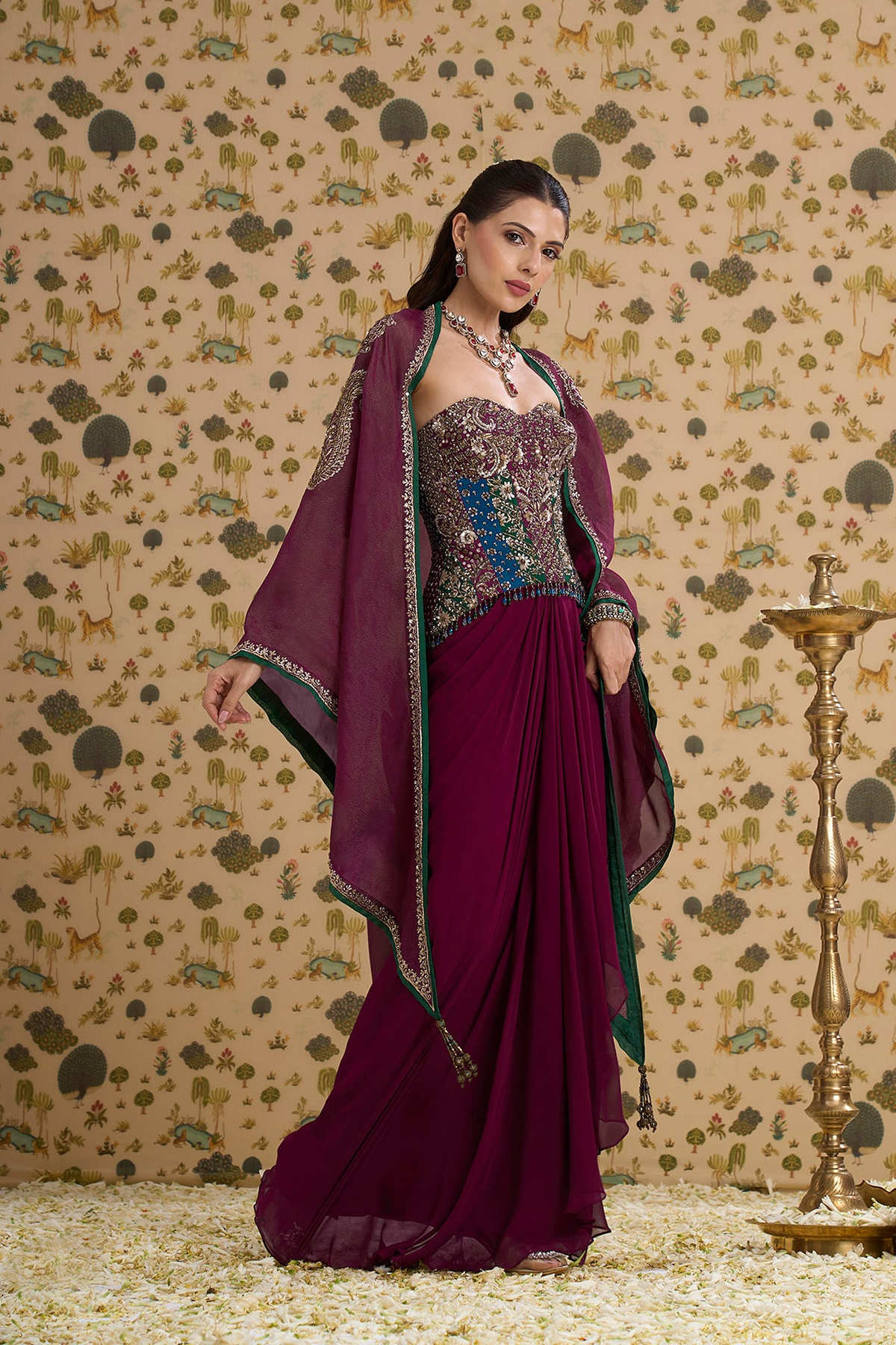 MANJARI CAPE SET
