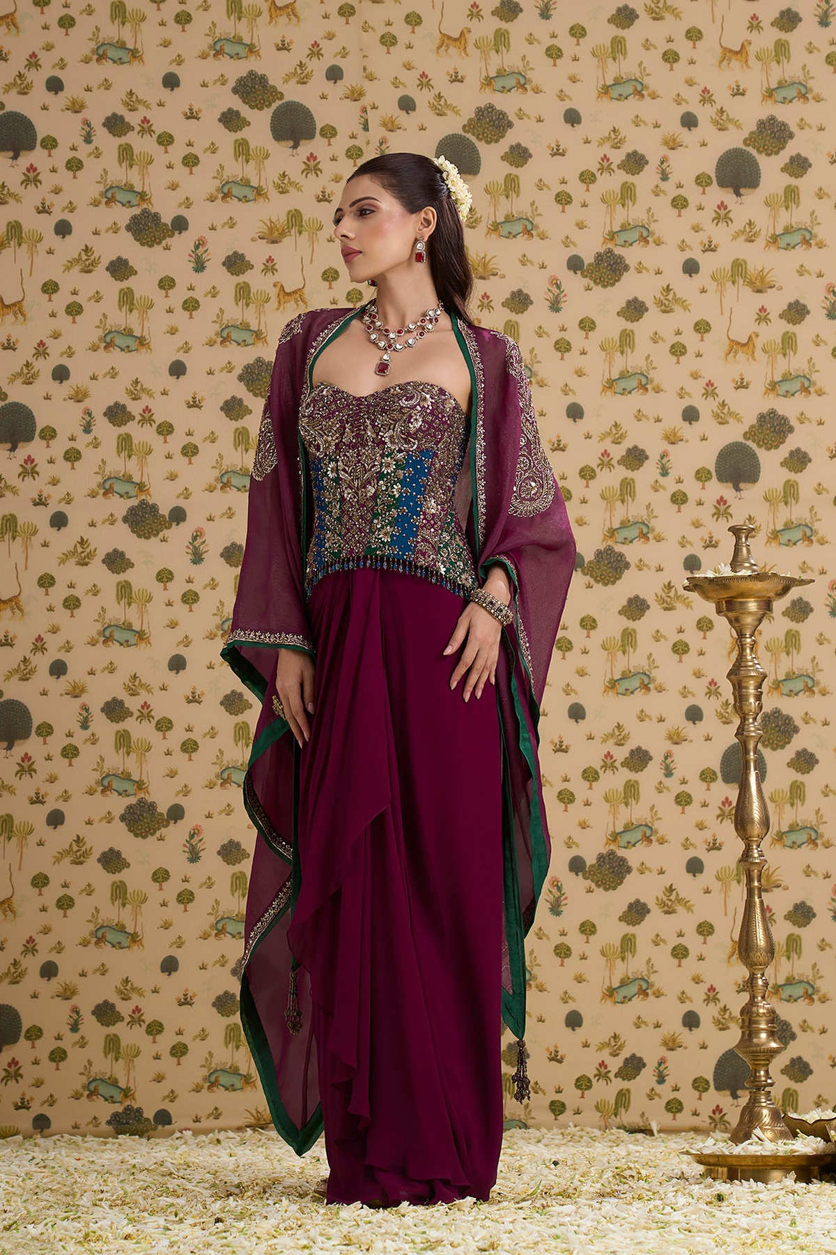 MANJARI CAPE SET