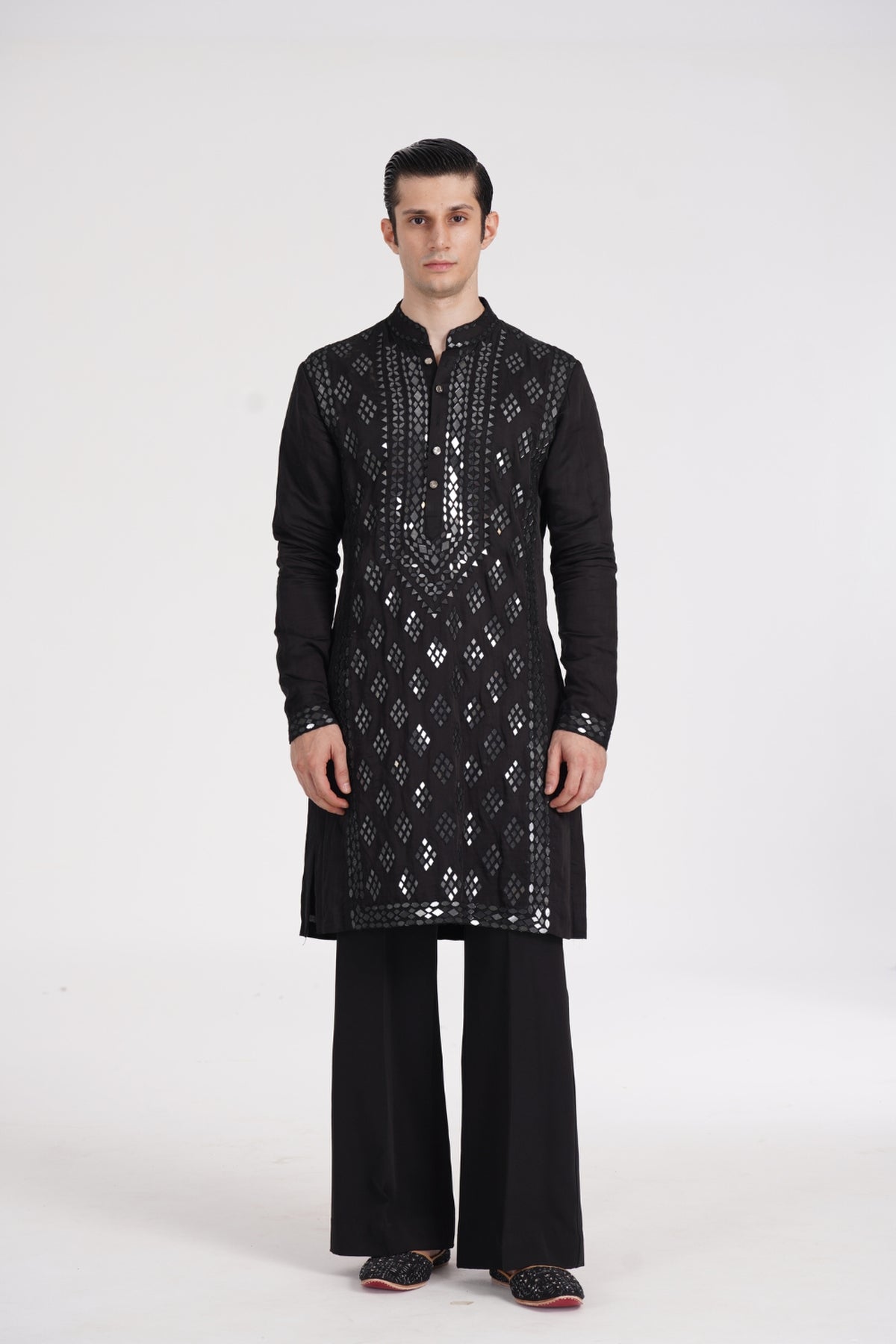 Kalbeliya Men's Black Kurta Set