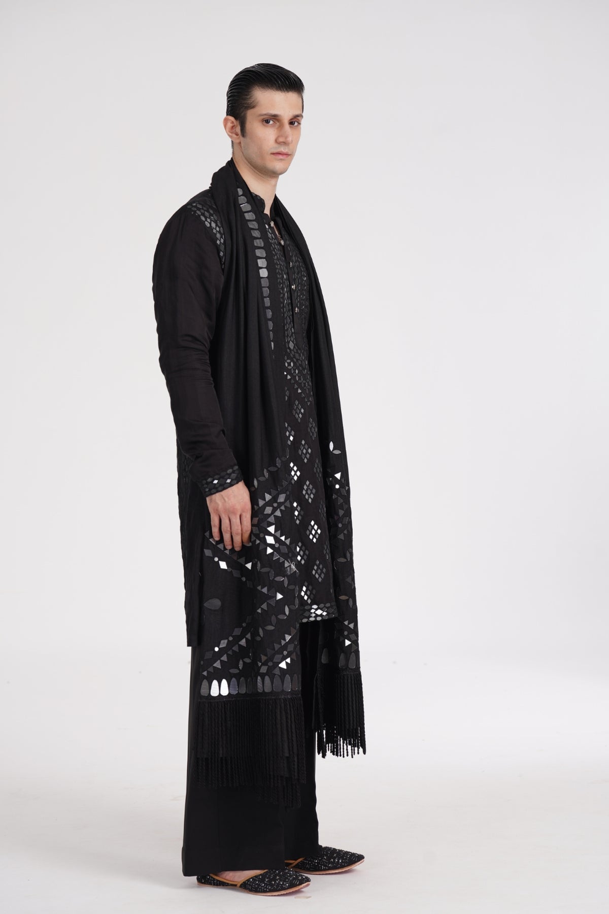 Kalbeliya Men's Black Kurta Set