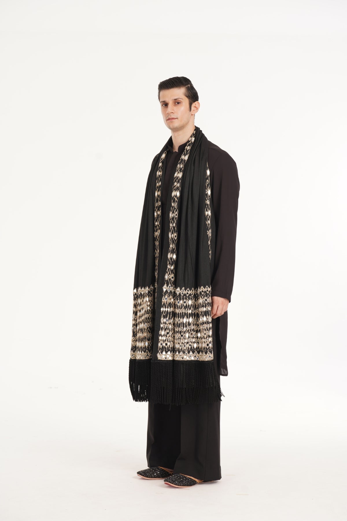 Kalbeliya Men's Black Kurta Set