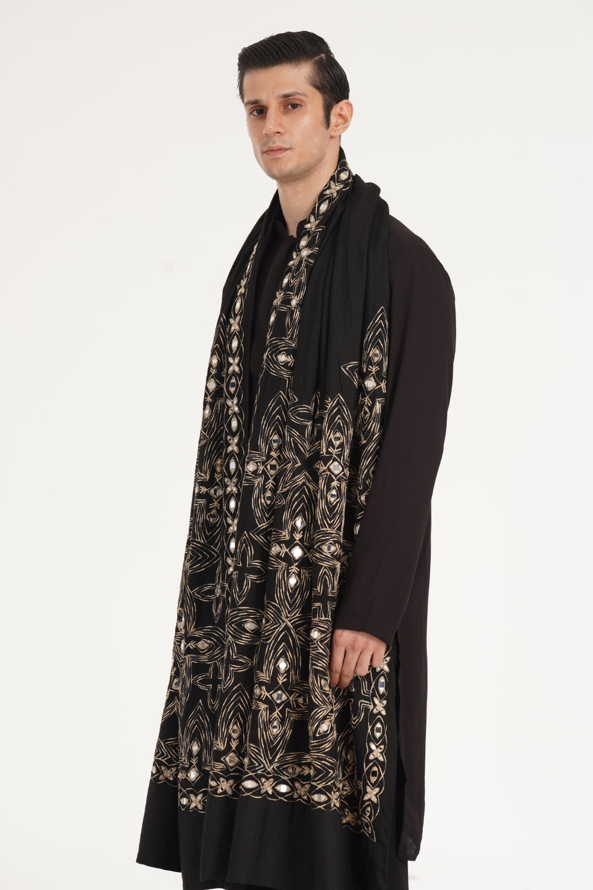 Kalbeliya Men's Black Kurta Set