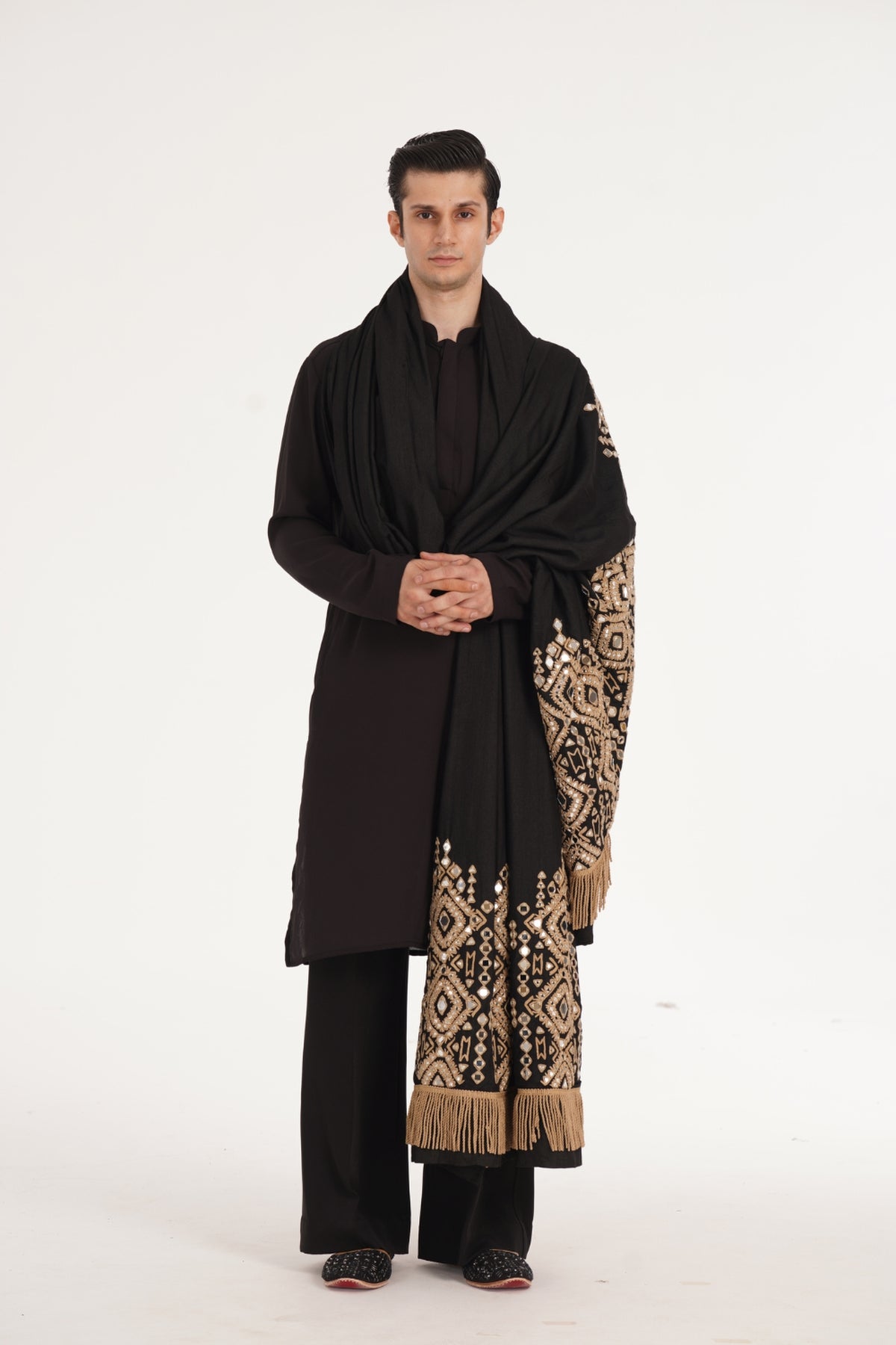 Kalbeliya Men's Black Kurta Set