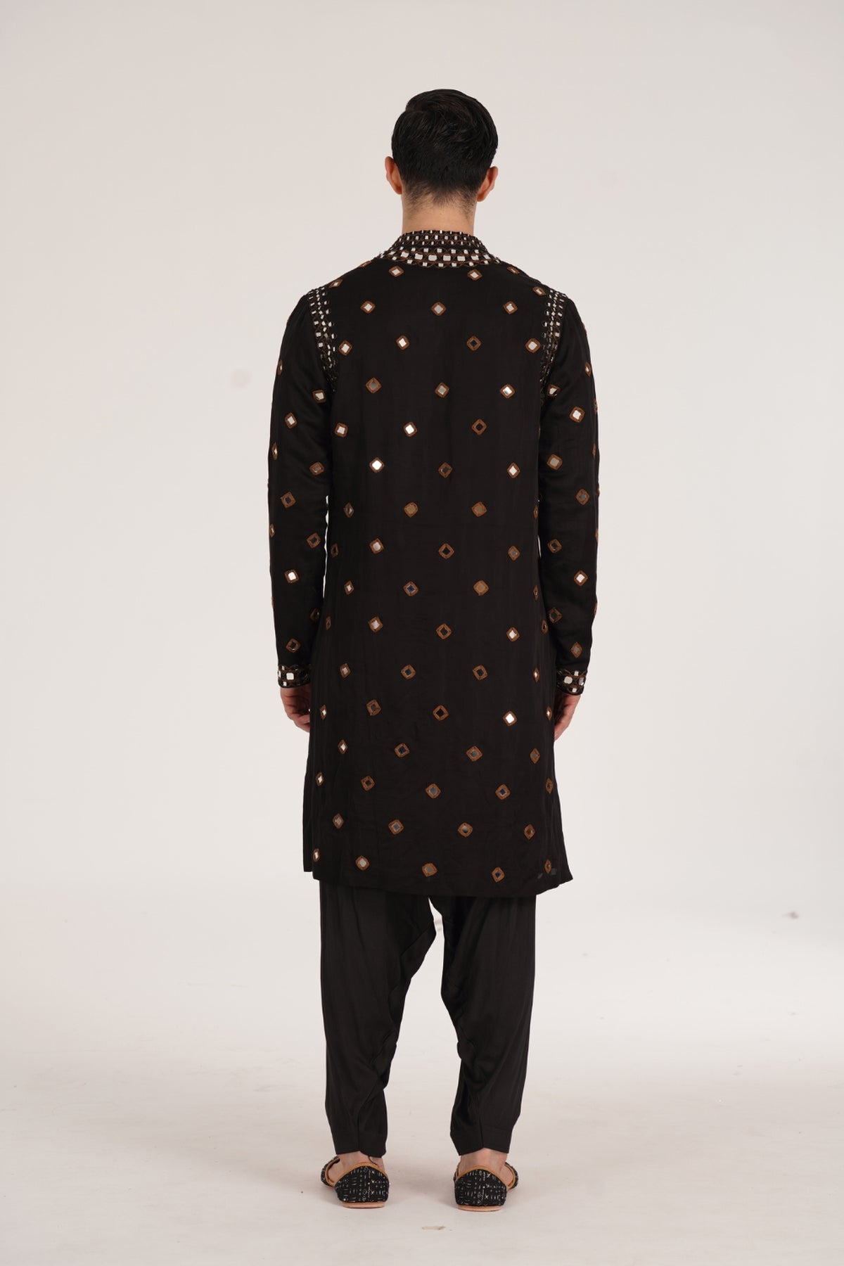 Kalbeliya Men's Black Kurta Set