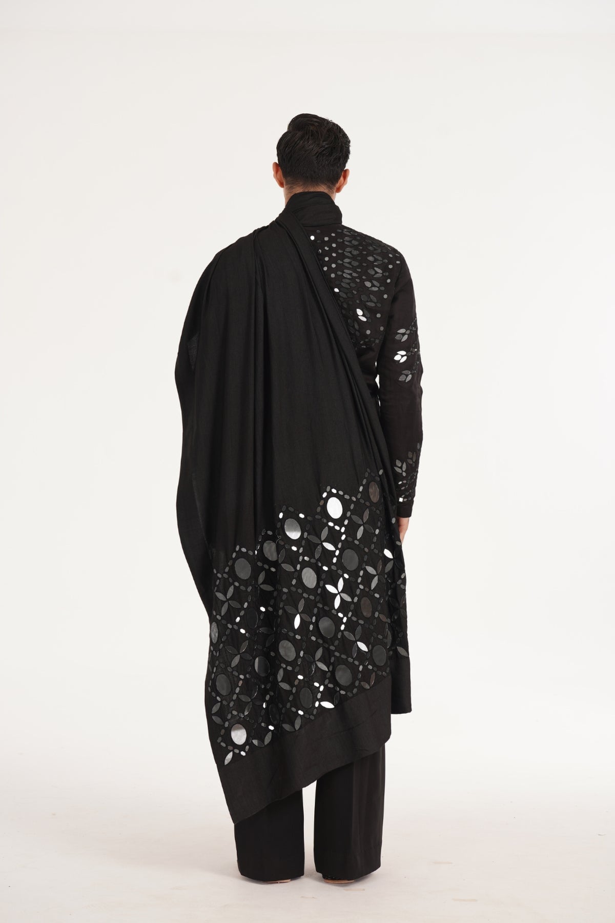 Kalbeliya Men's Black Kurta Set