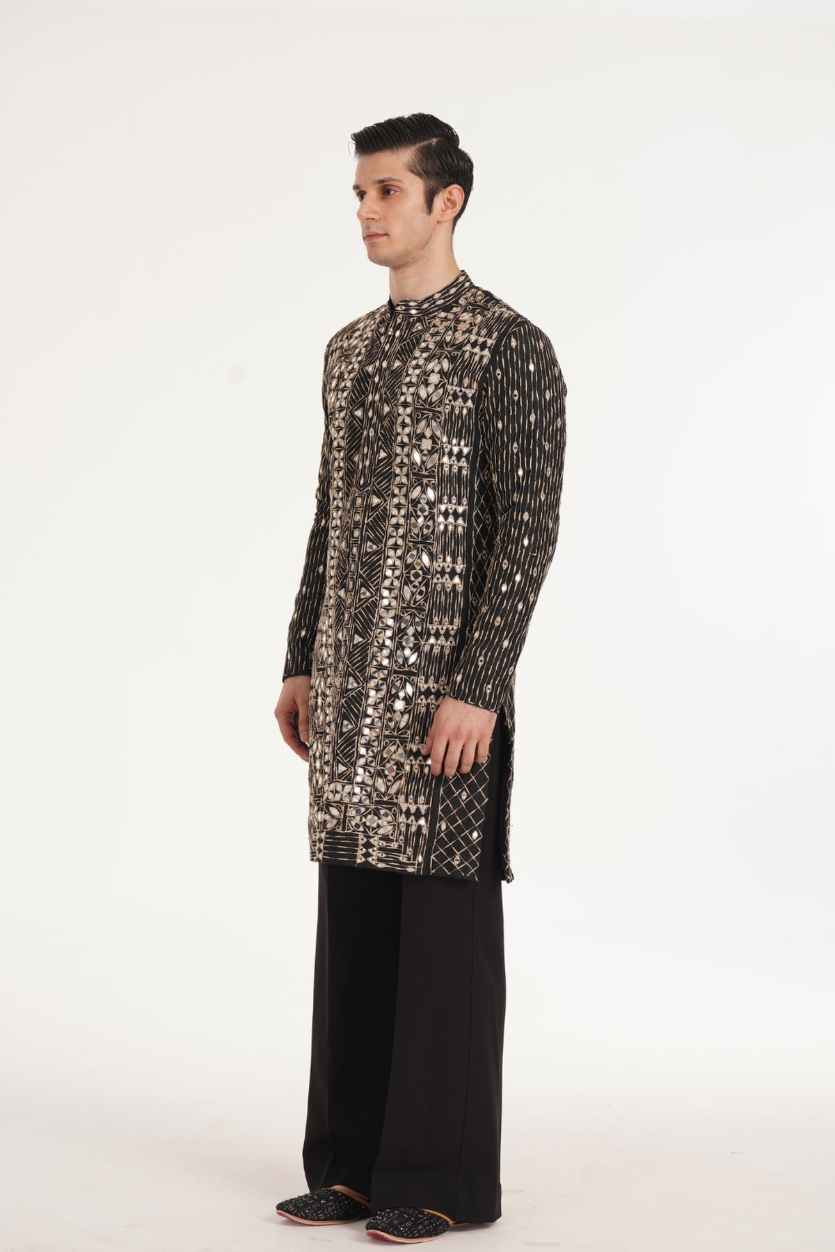 Kalbeliya Men's Black Kurta Set