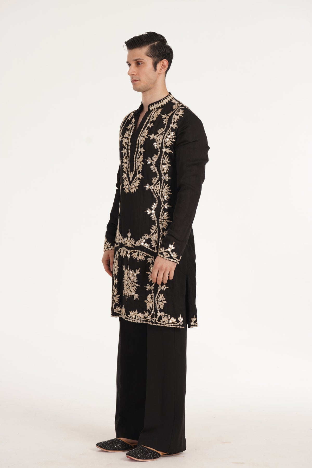 Kalbeliya Men's Black Kurta Set