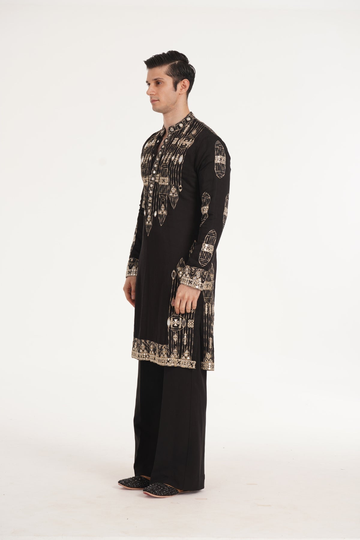 Kalbeliya Men's Black Kurta Set