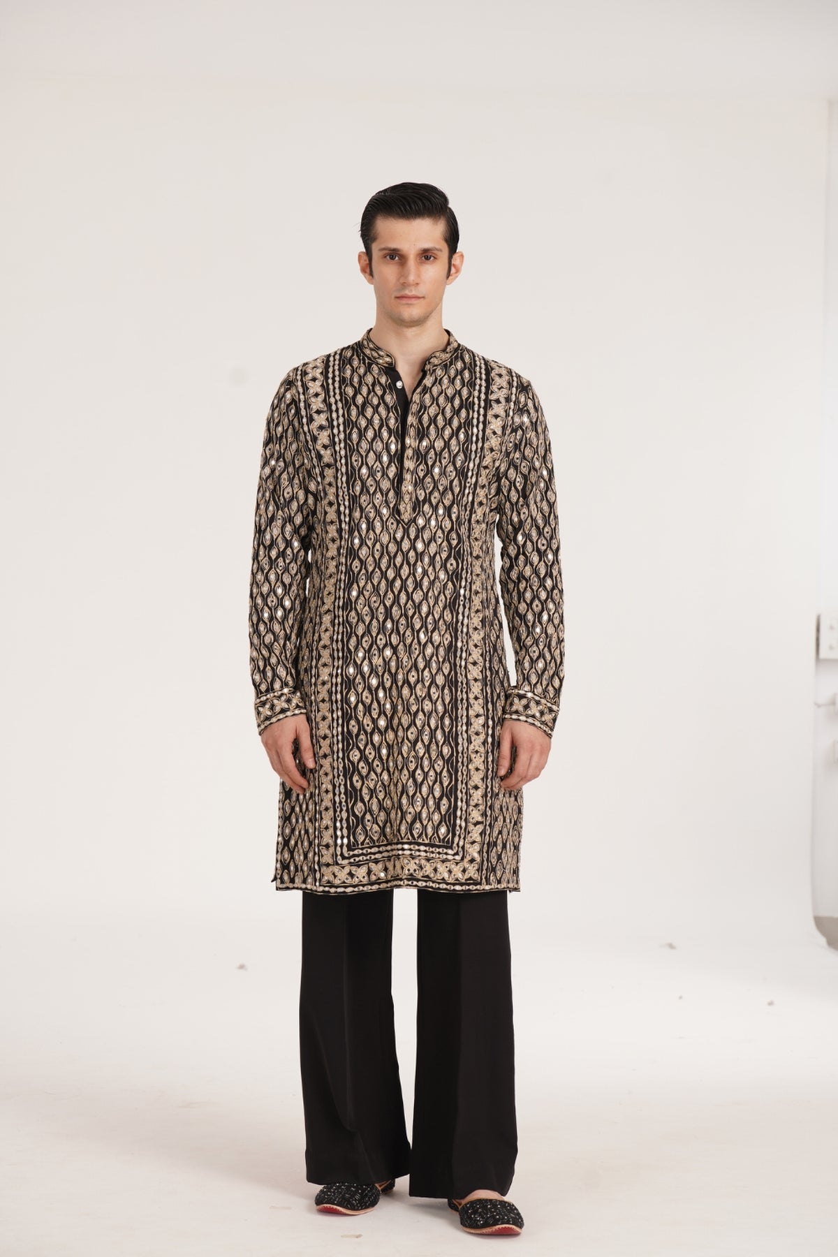 Kalbeliya Men's Black Kurta Set