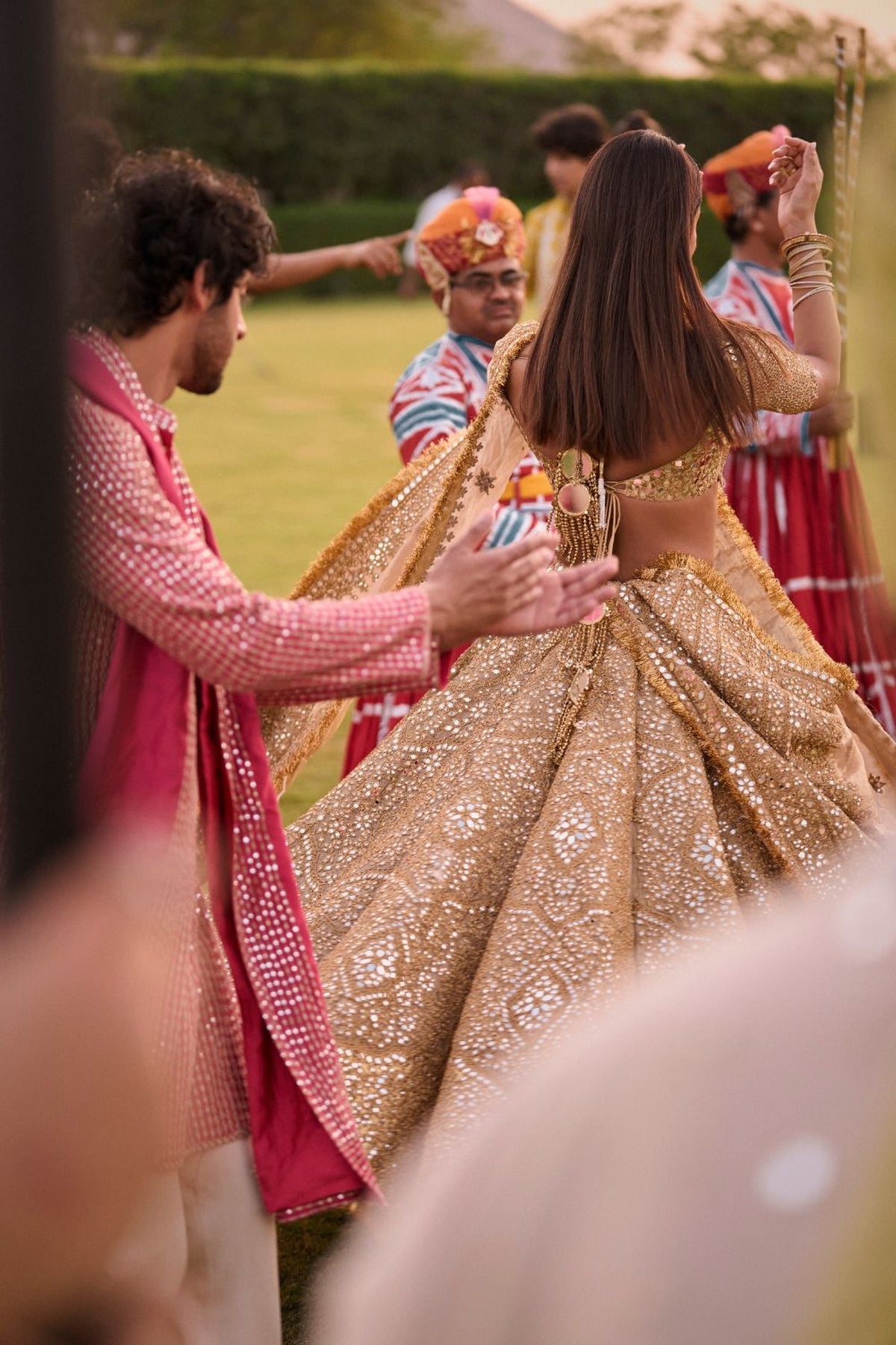 FLORAL MOTIF TISSUE LEHENGA SET