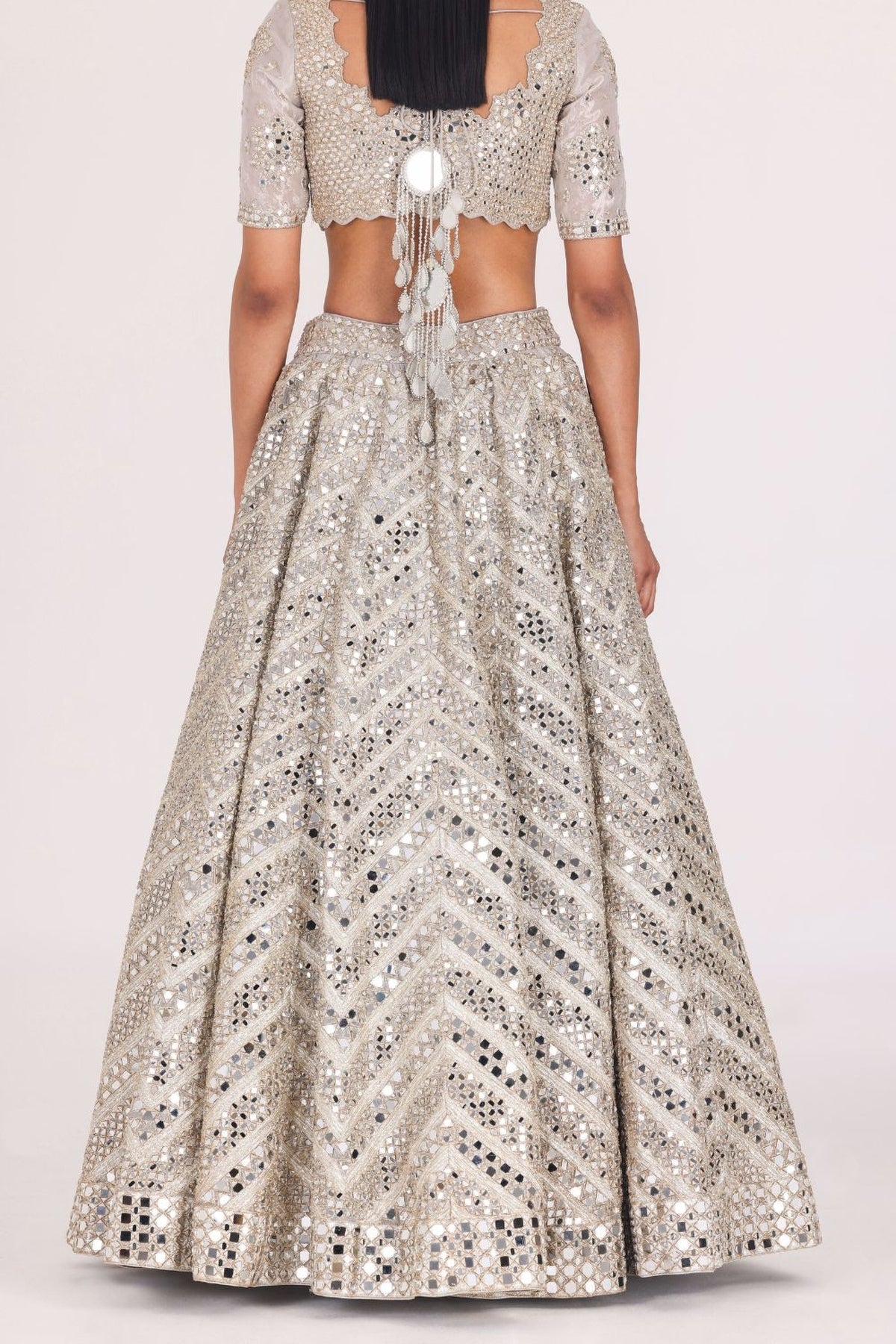 LINEAR PATTERN EMBELLISHED LEHENGA SET