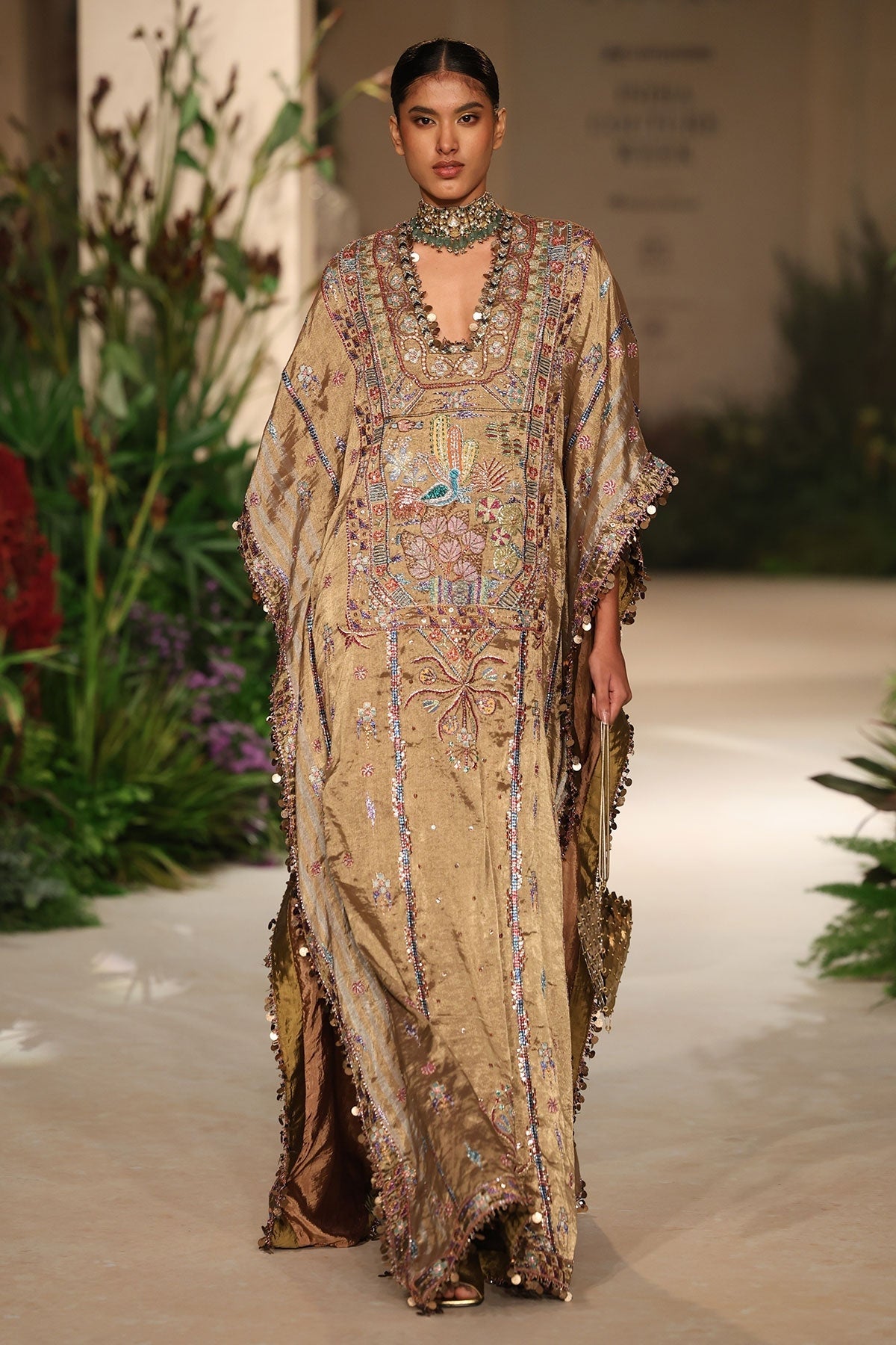 Glowmuse - golden Banarasi Tissue Brocade Kaftan