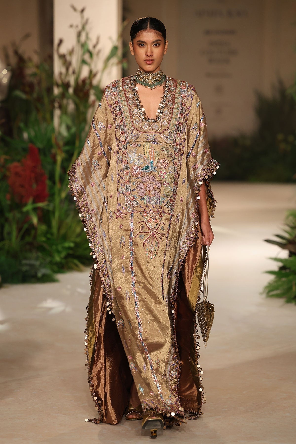Glowmuse - golden Banarasi Tissue Brocade Kaftan