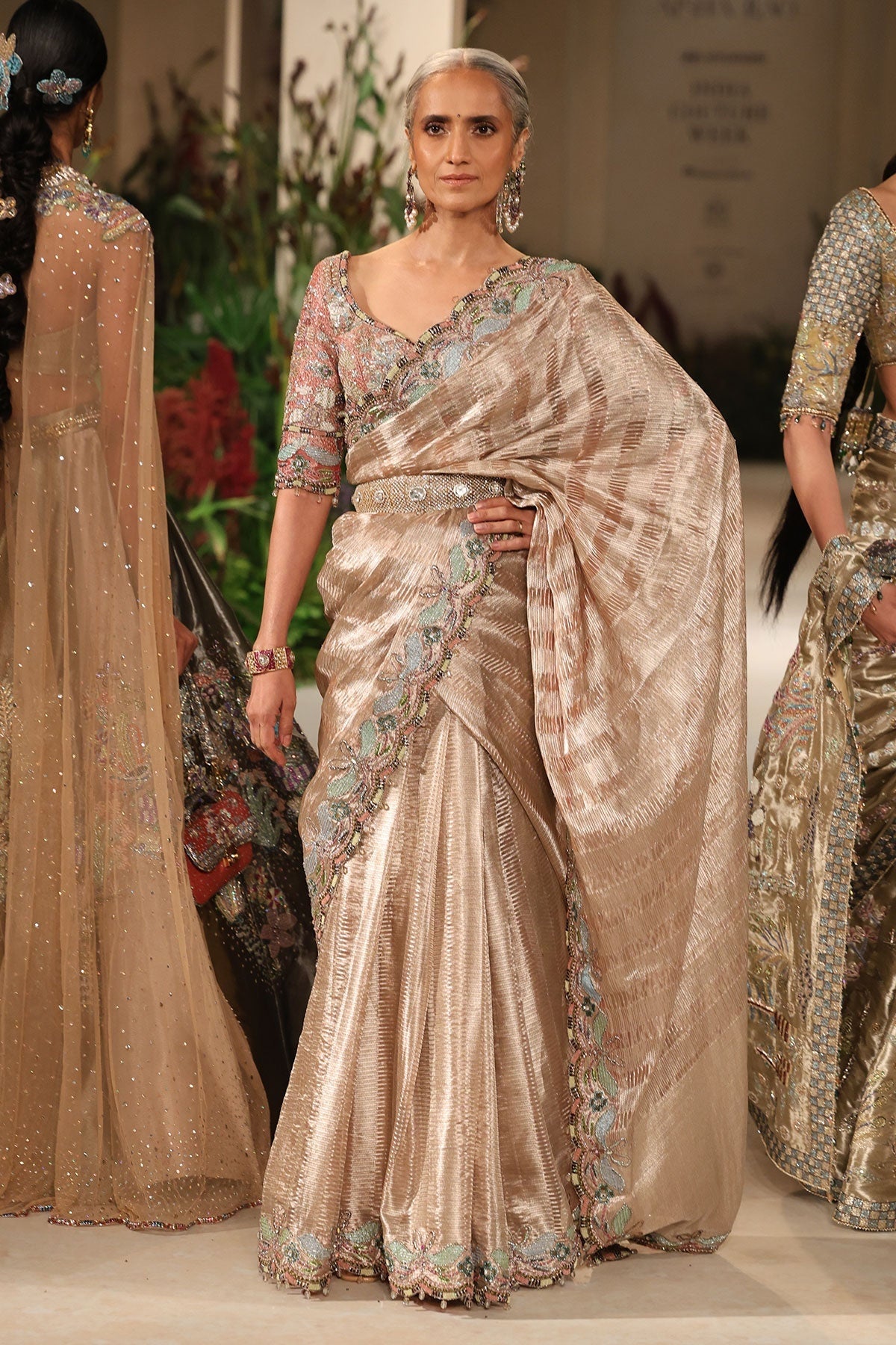 Joybloom - champage Banarasi tissue brocade saree