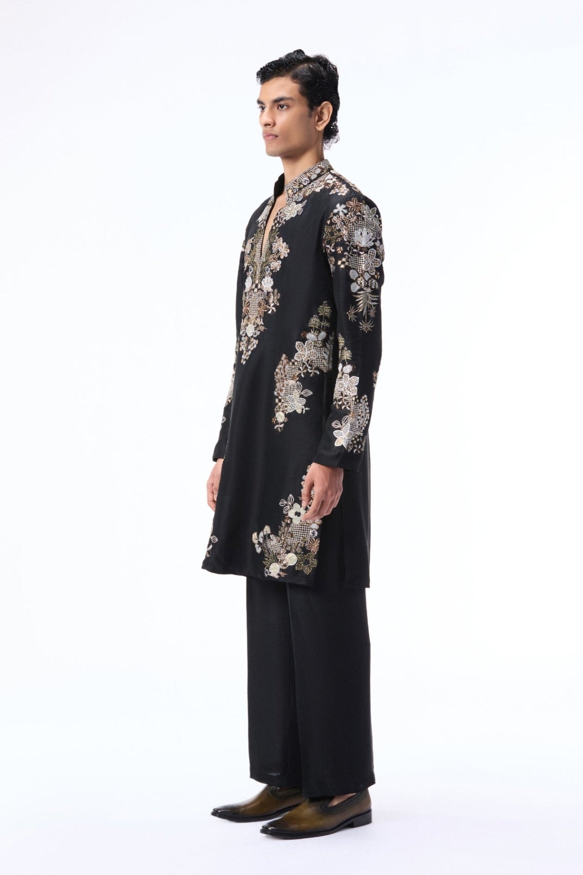 Emberwhim - Black dupion silk heavy kurta