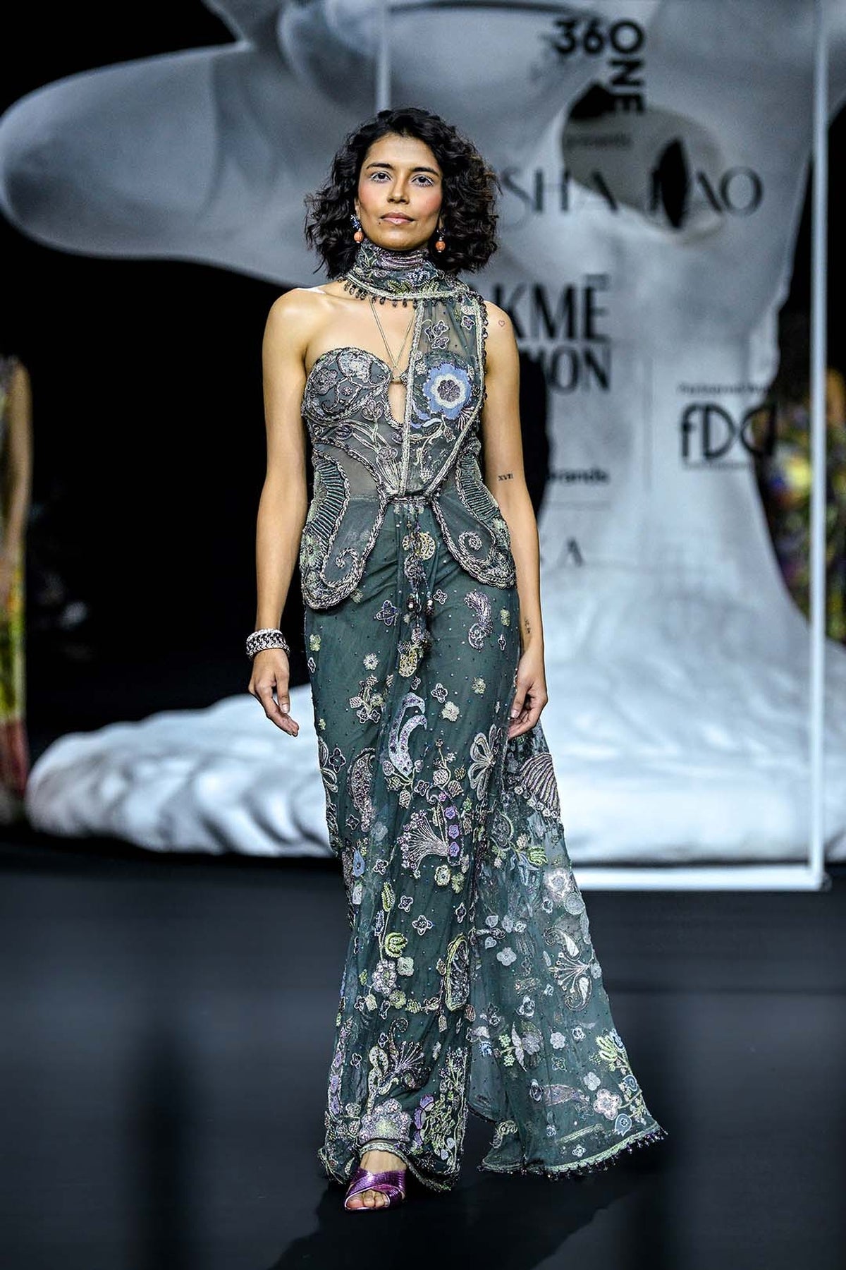 Internebula - grey tulle draped saree