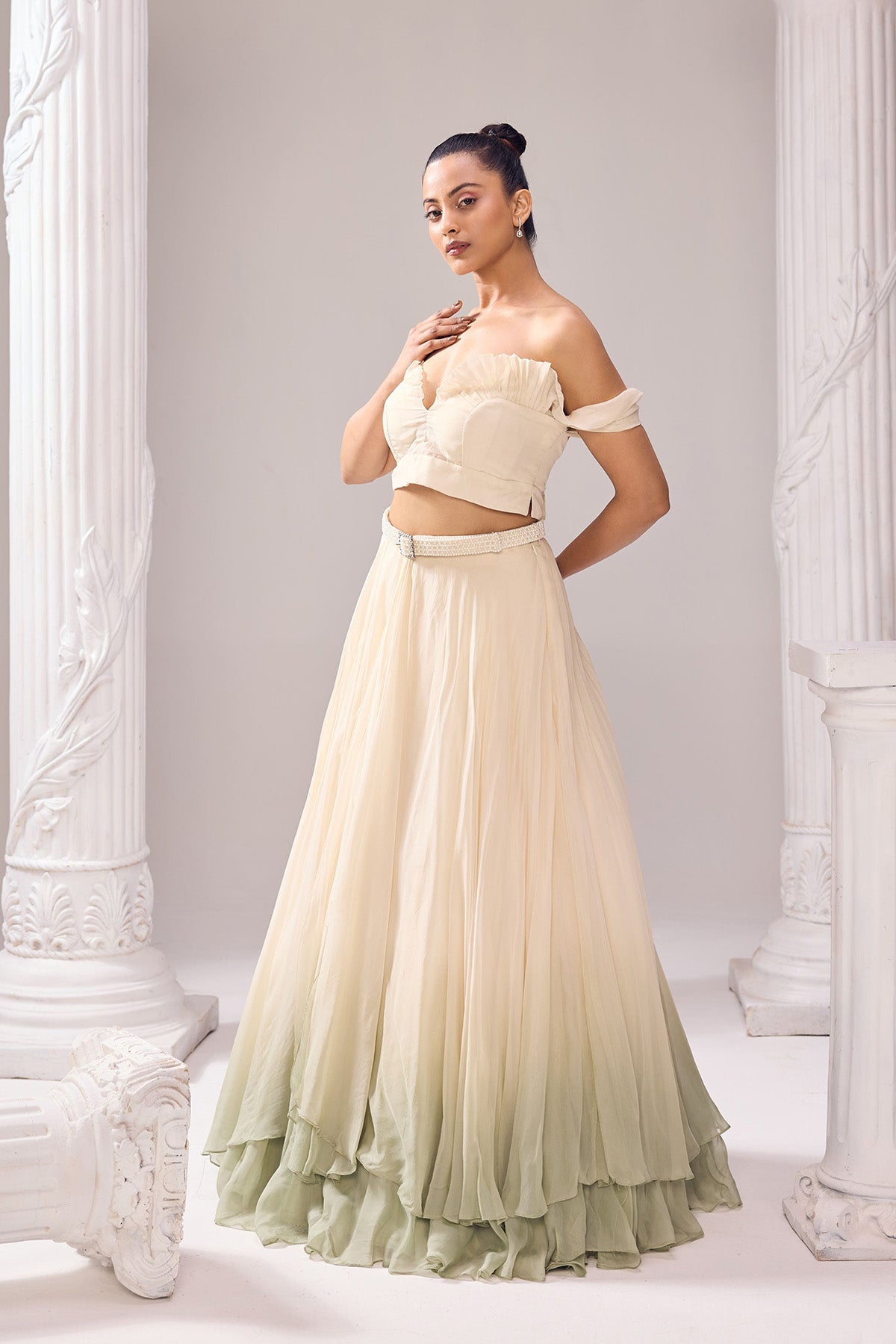 Amelia Pearl lehenga