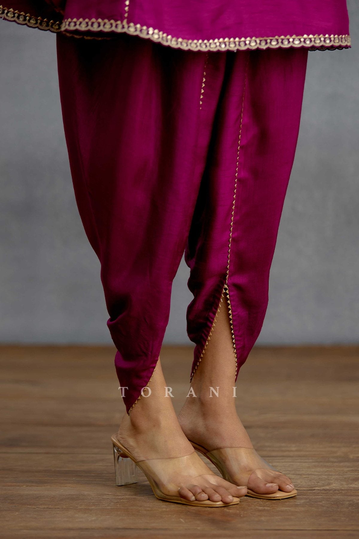 Anarshi Banafsha Kurta Set