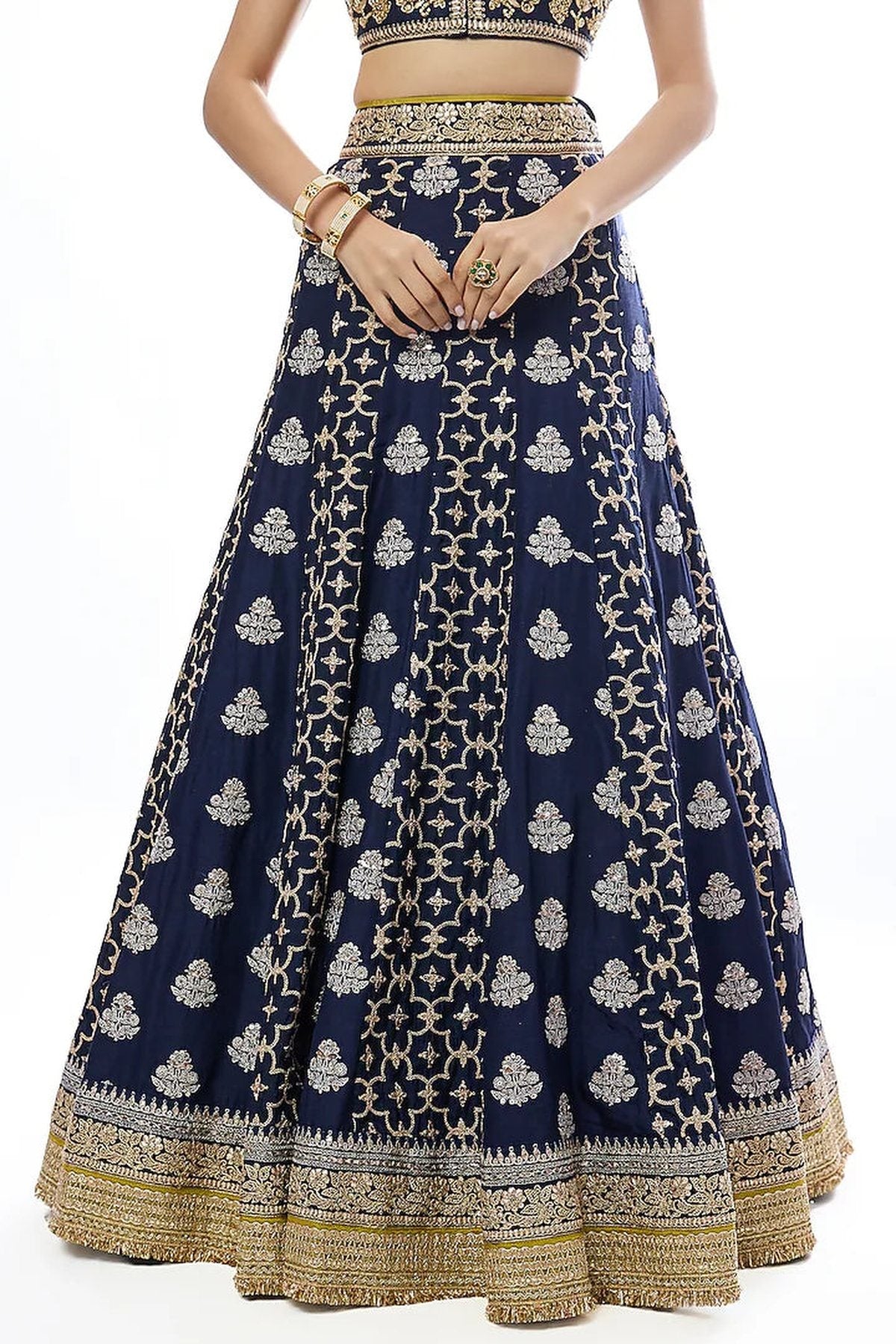 Ayat Lehenga Set