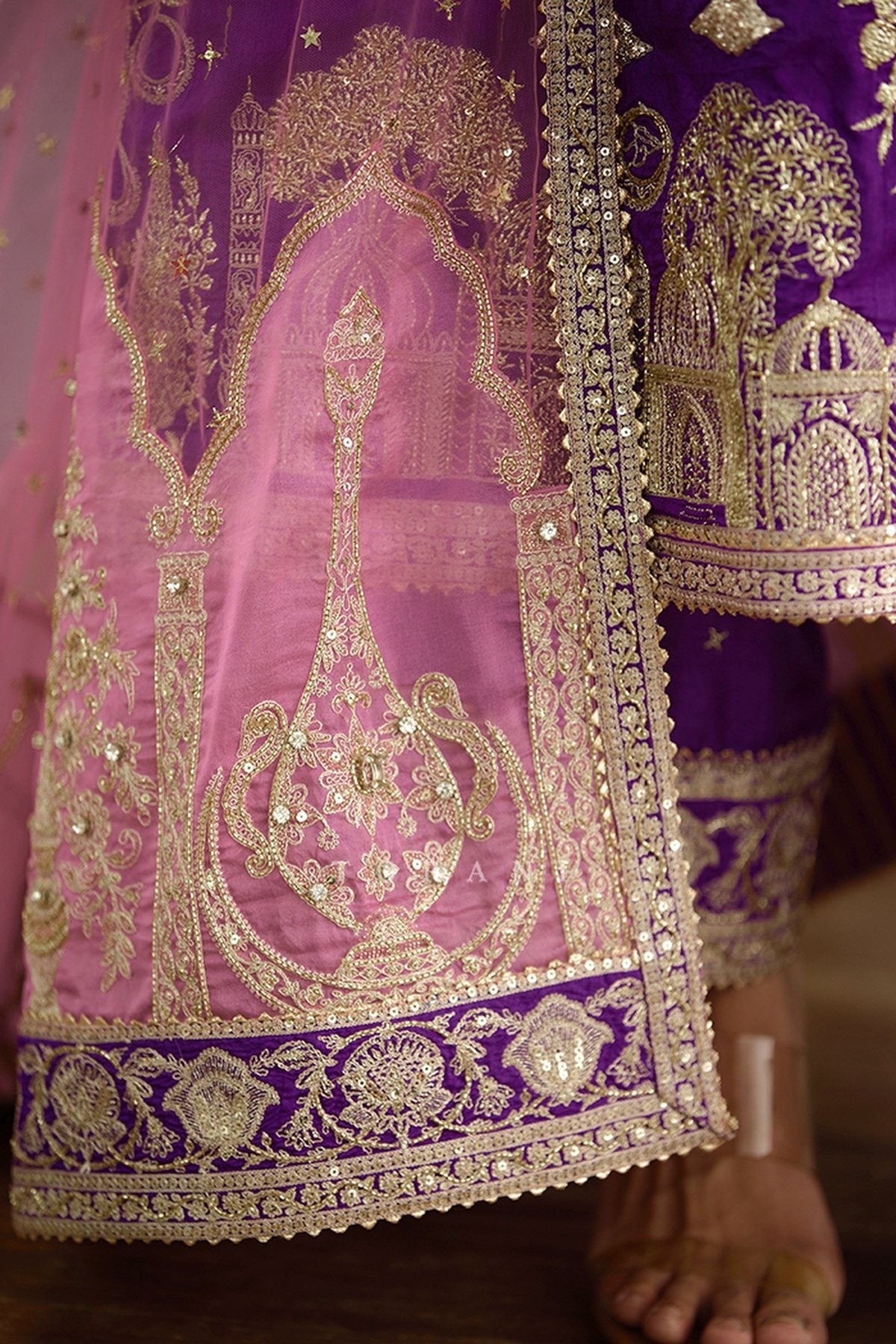 Banafsha Aqeela Kurta Set