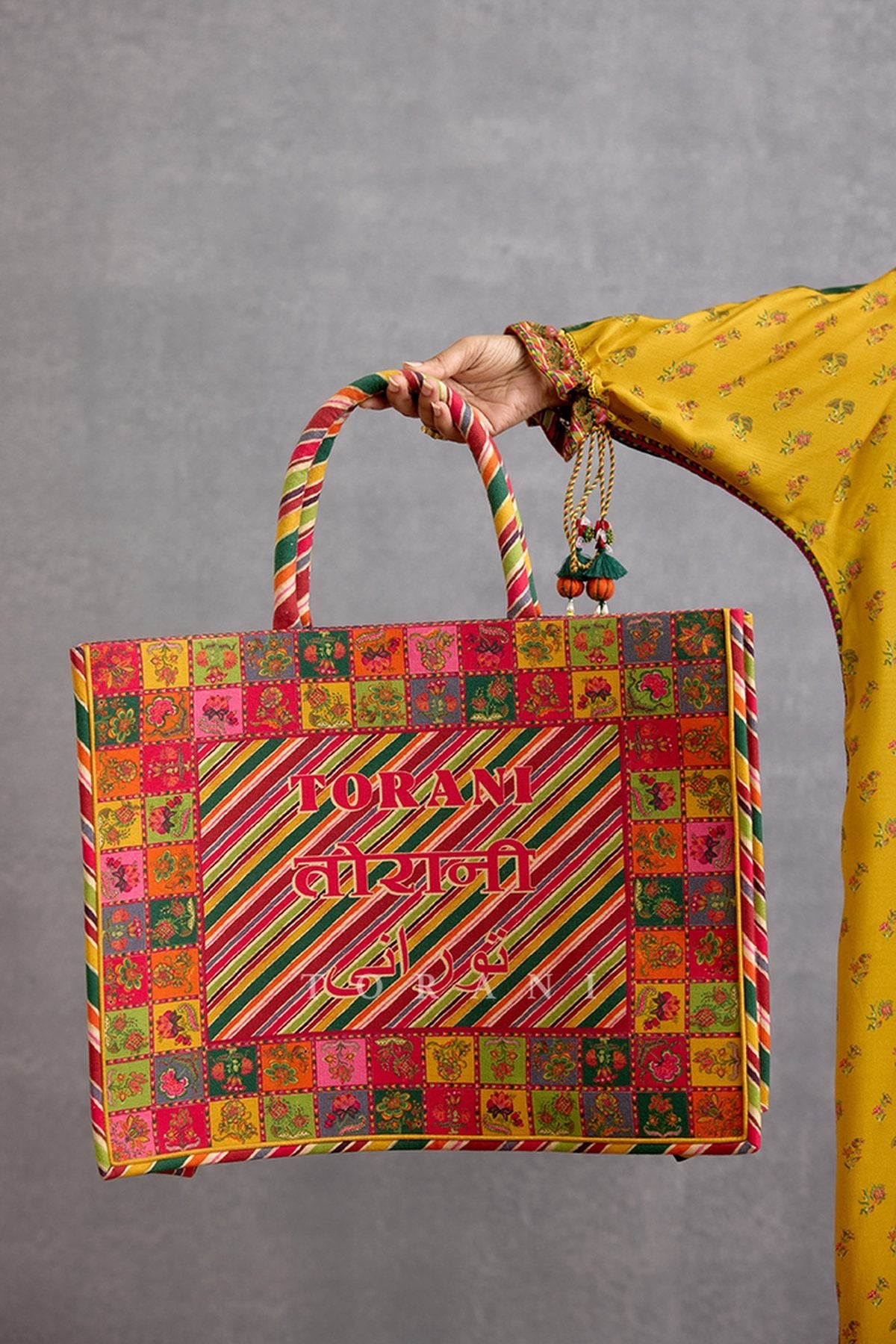 Chitrangi Apekshaa Handbag