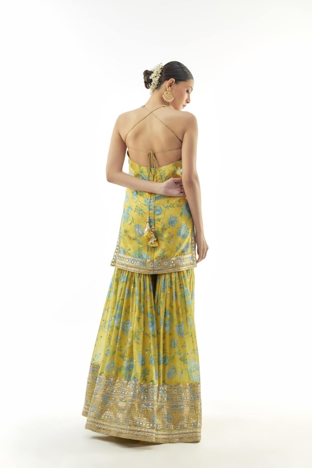 Dhvanika Halter Set