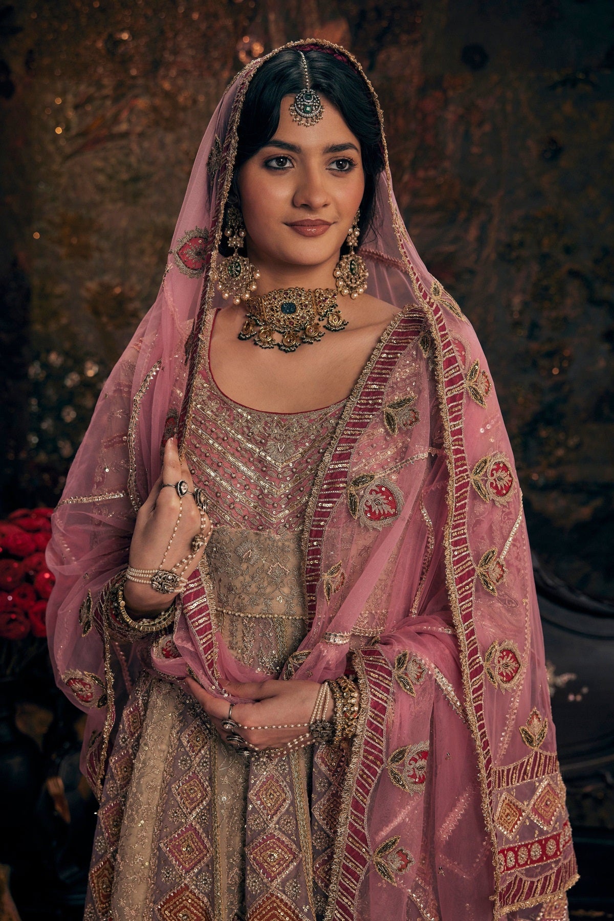Earthy Ivory Kalidar