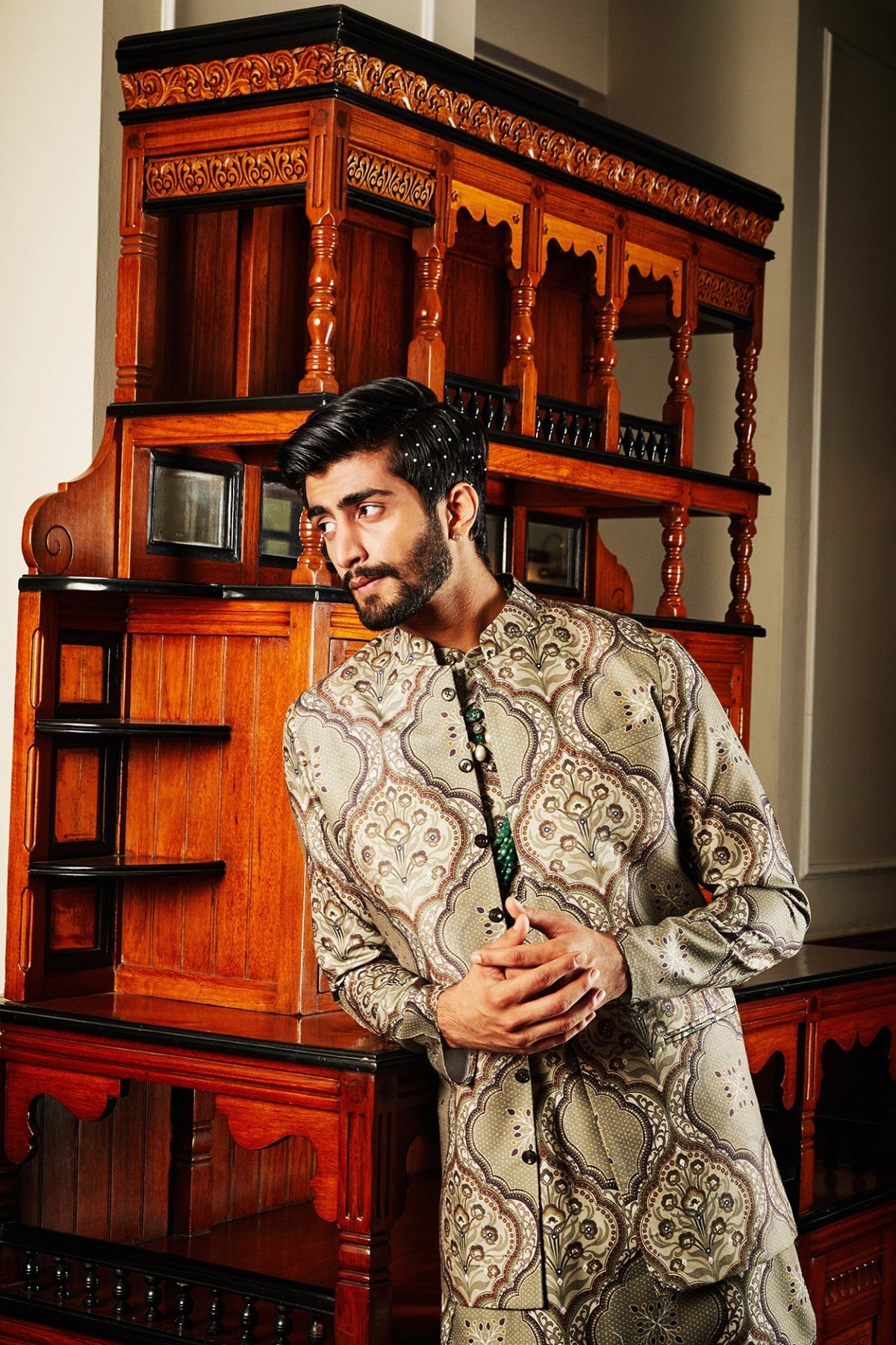 Gamal Kurta and Jacket Set