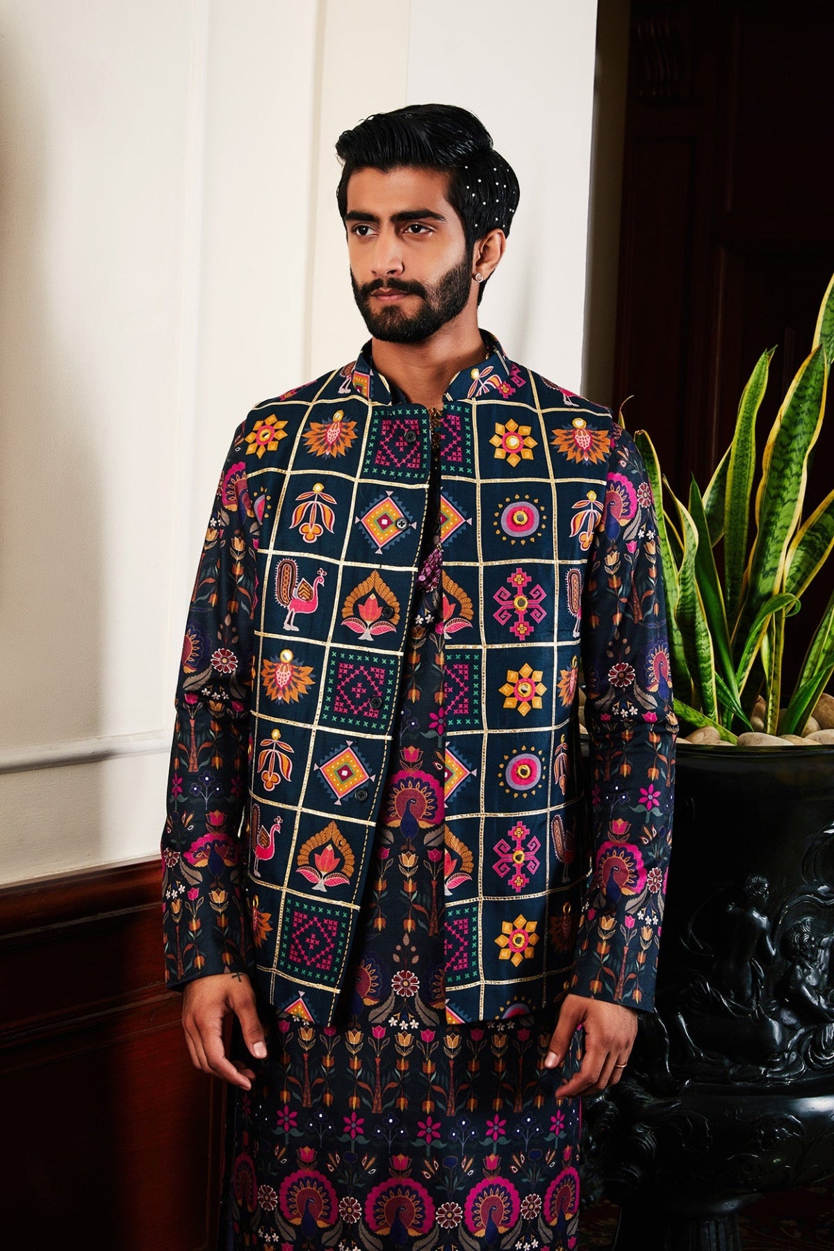 Hamdan Kurta And Jacket Set