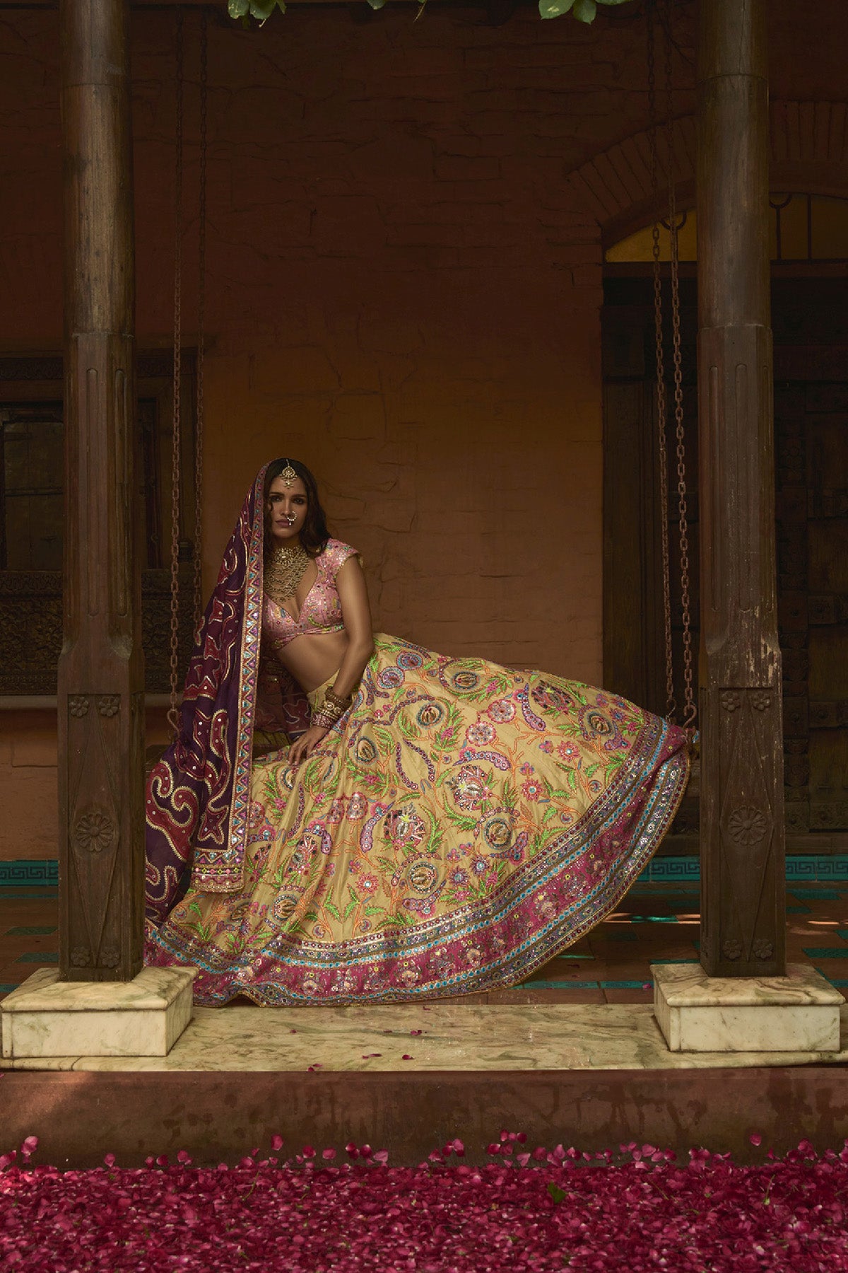 Mayyur Lehenga