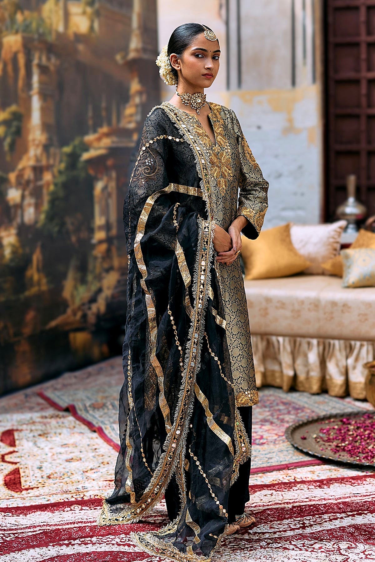 Mrinmayi Suit