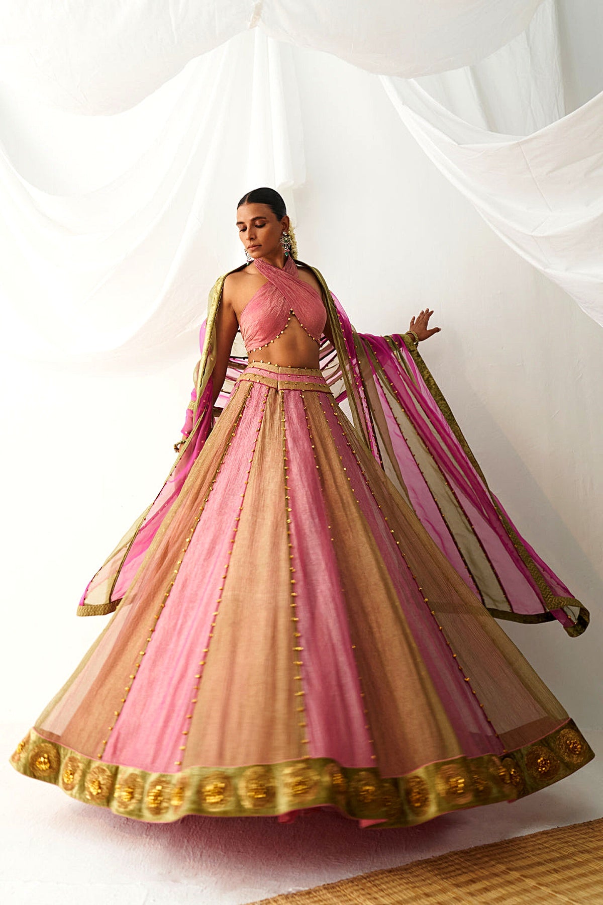 Basanti Gulabi