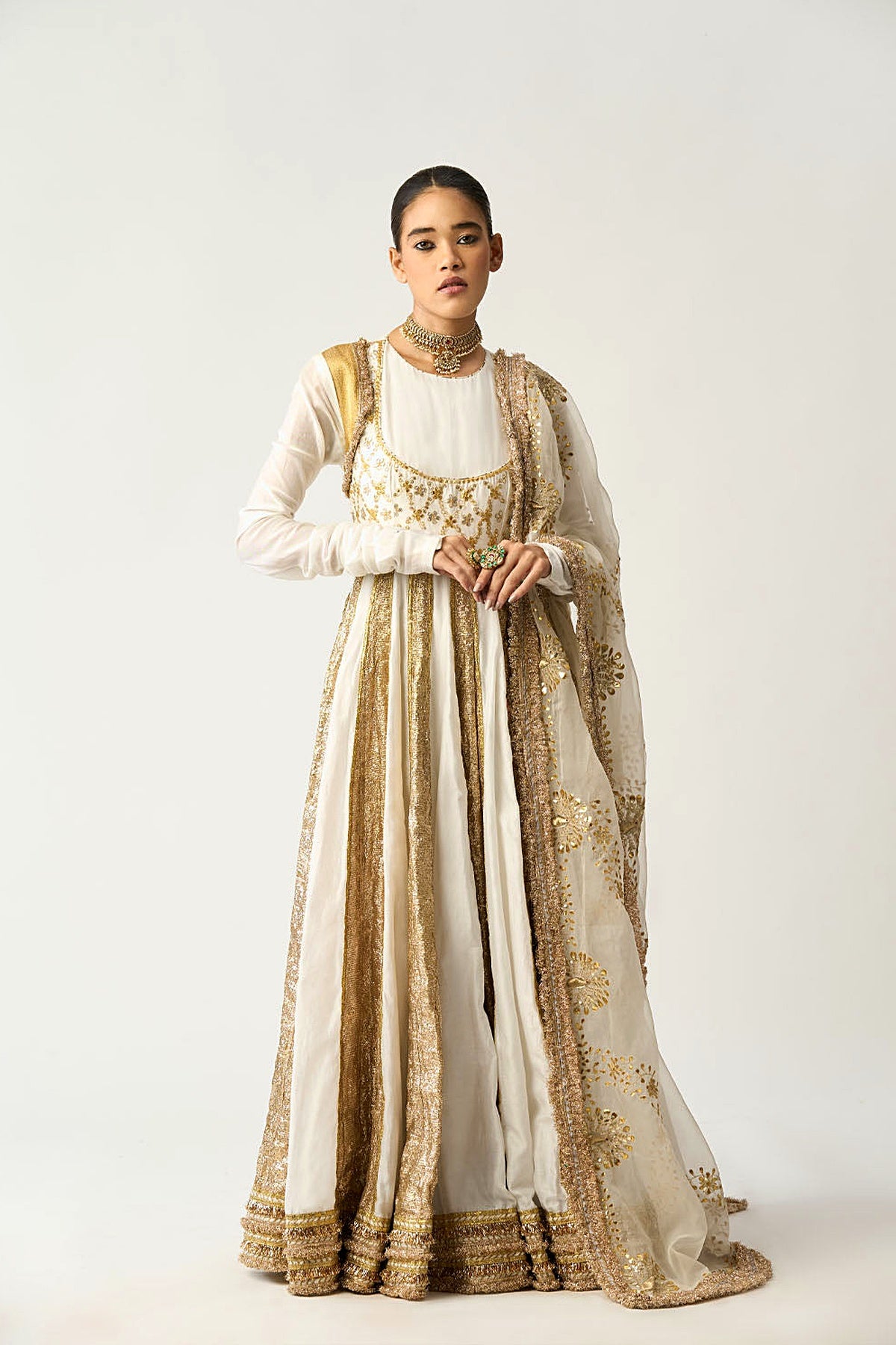 Aarohi Safed Lampi Anarkali Dupatta Set