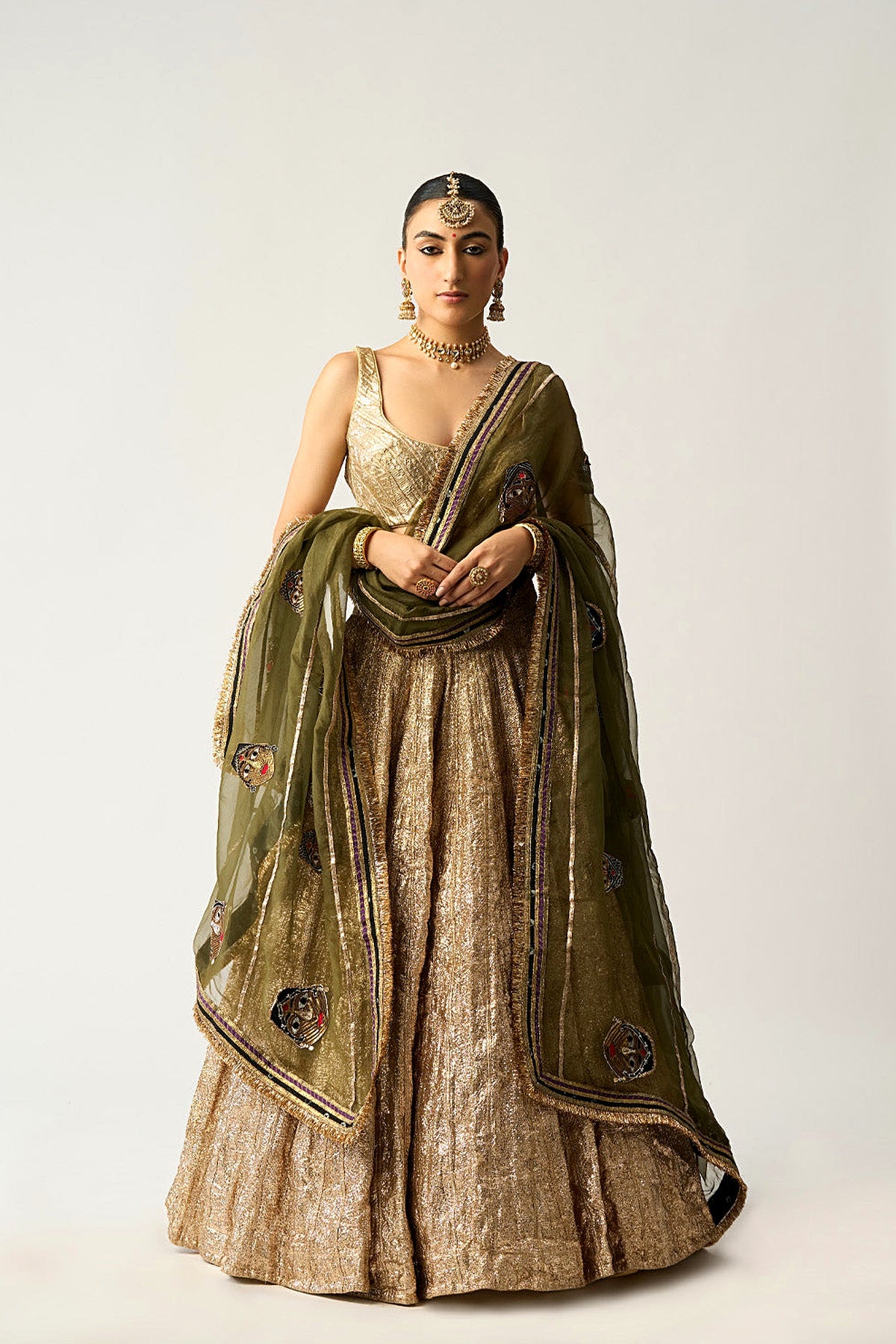 Hara Katputli Dupatta Chandi Lehenga Set