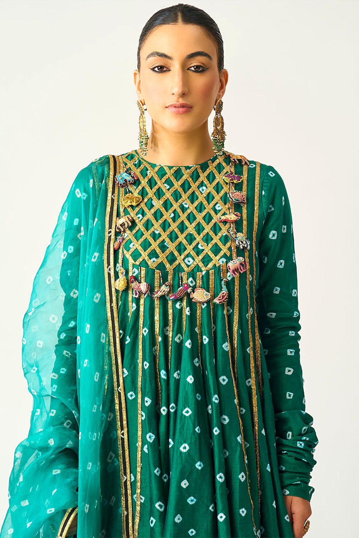 Avani Hara Bandhani Kalidaar Set