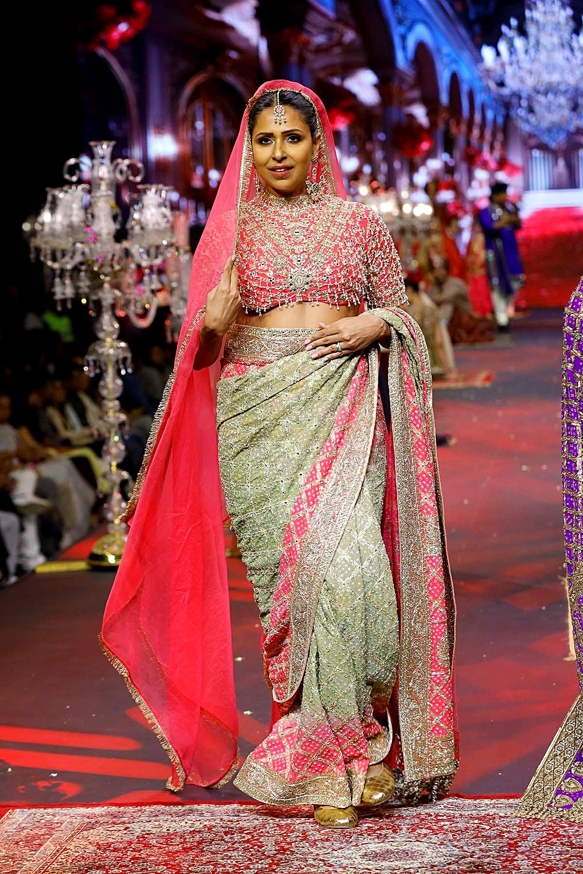 Gulnaar Ombre Saree Set