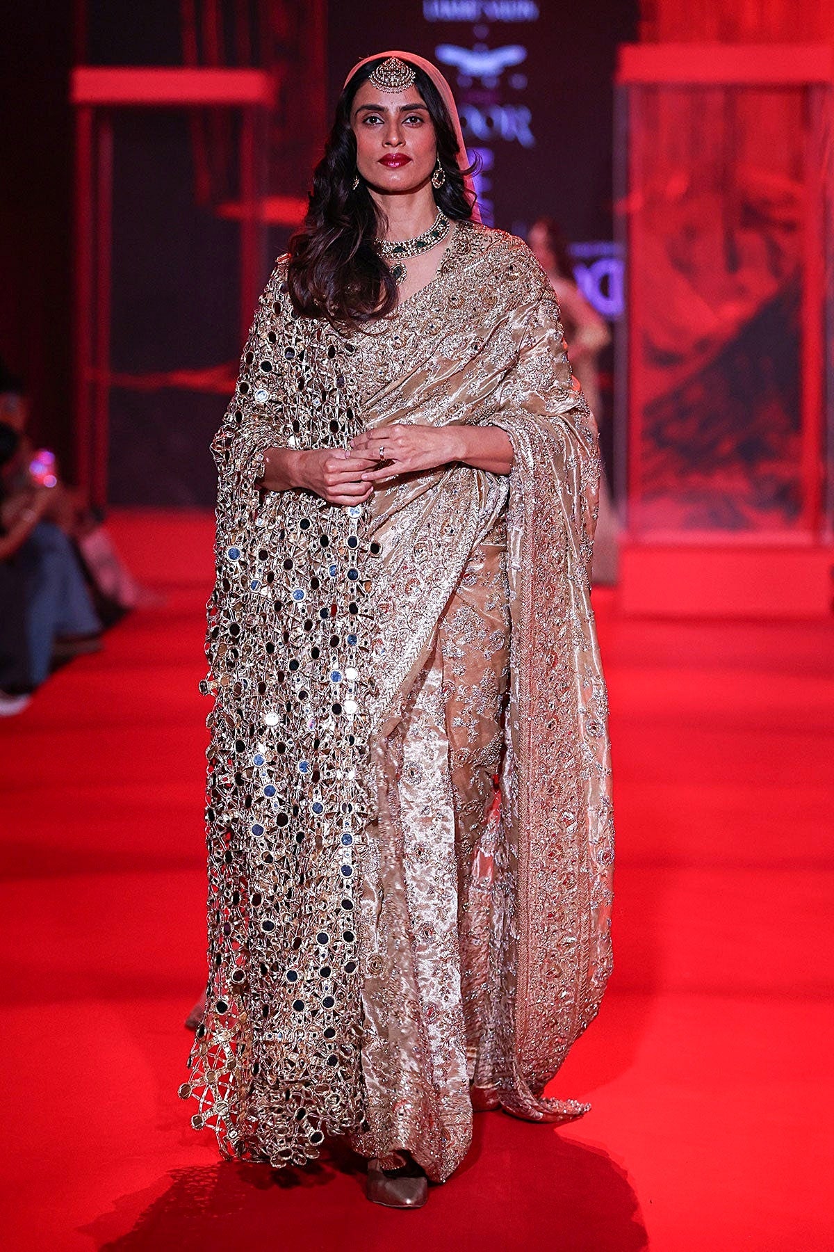 Kanakprabha Saree Set
