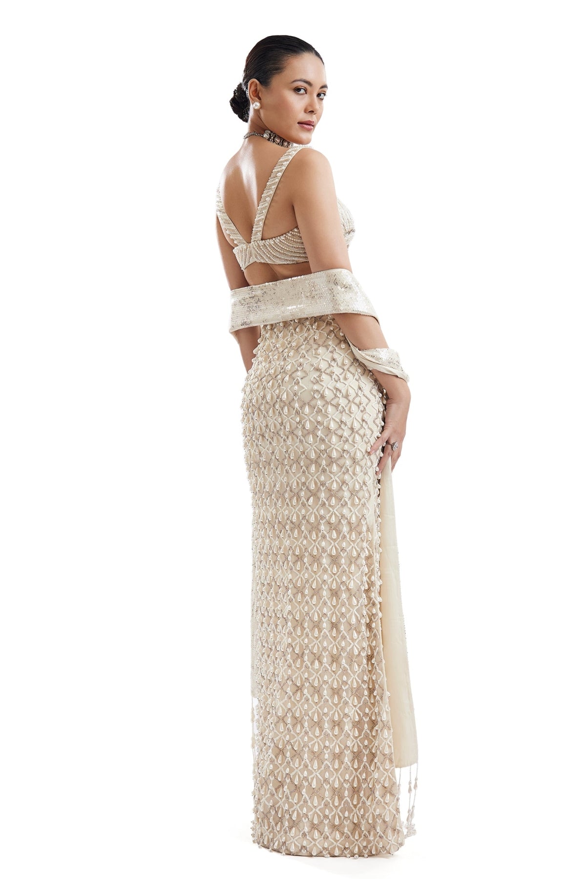 Ivory Sweetheart Neck Lehenga With Stole Dupatta
