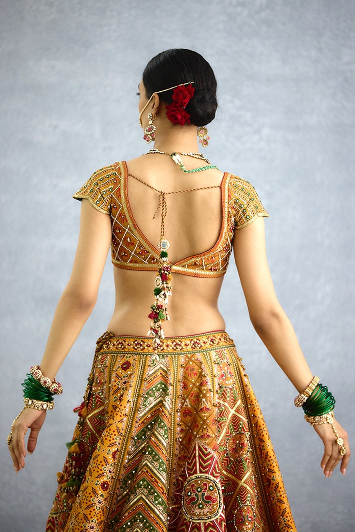 Kanak Dil Meher Iksha Lehenga Set