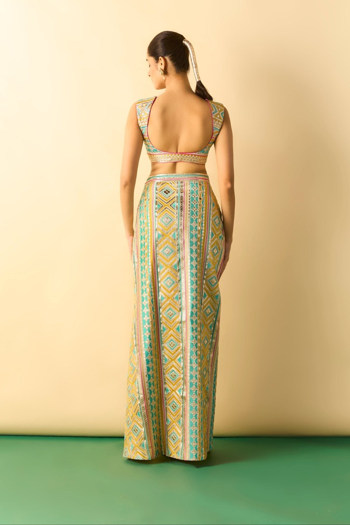 kashvi slit skirt set