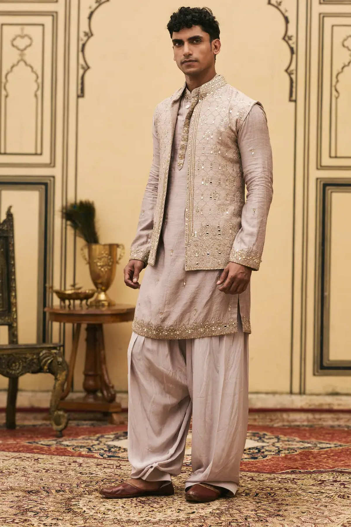 Kastoori Tussar Silk Kurta Bundi Set