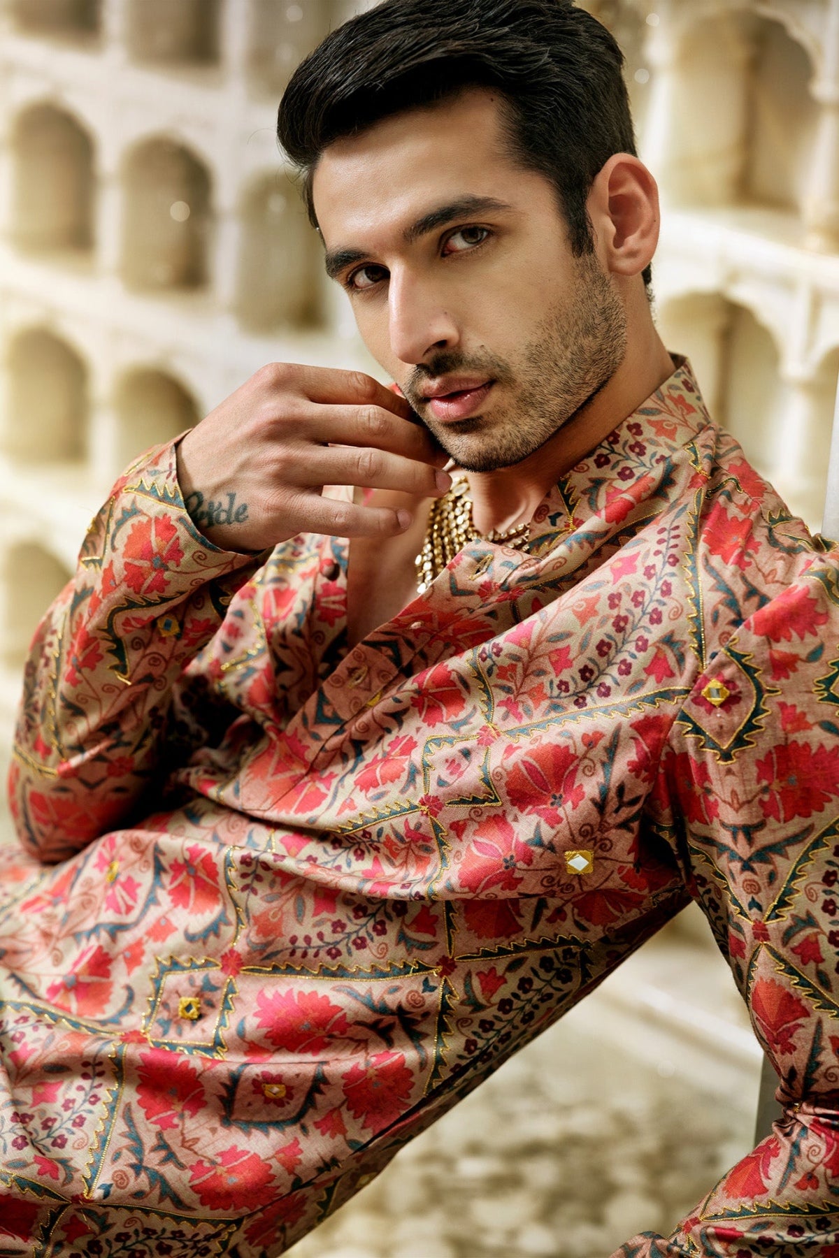 Kaukab Kurta