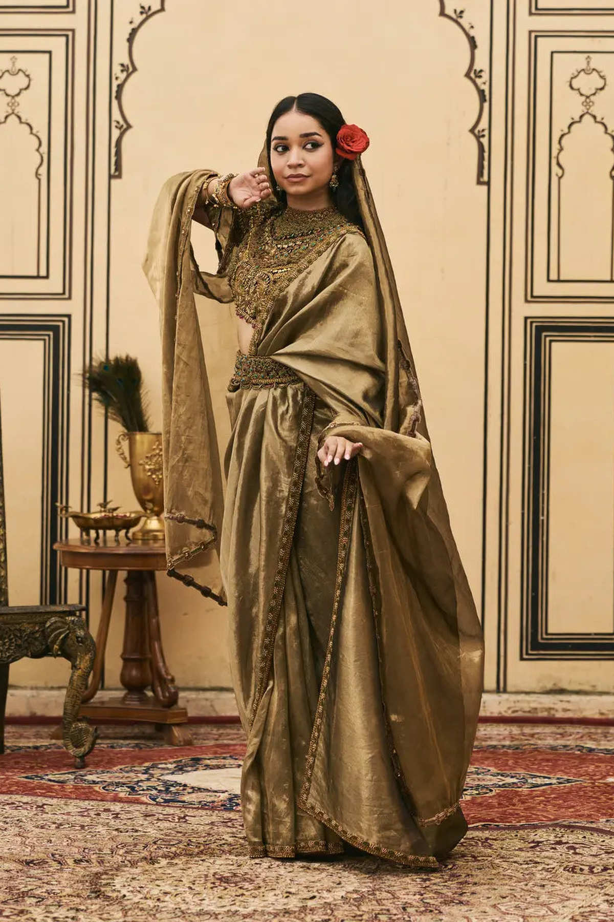 Krishnavarna Jadaau Saree Set