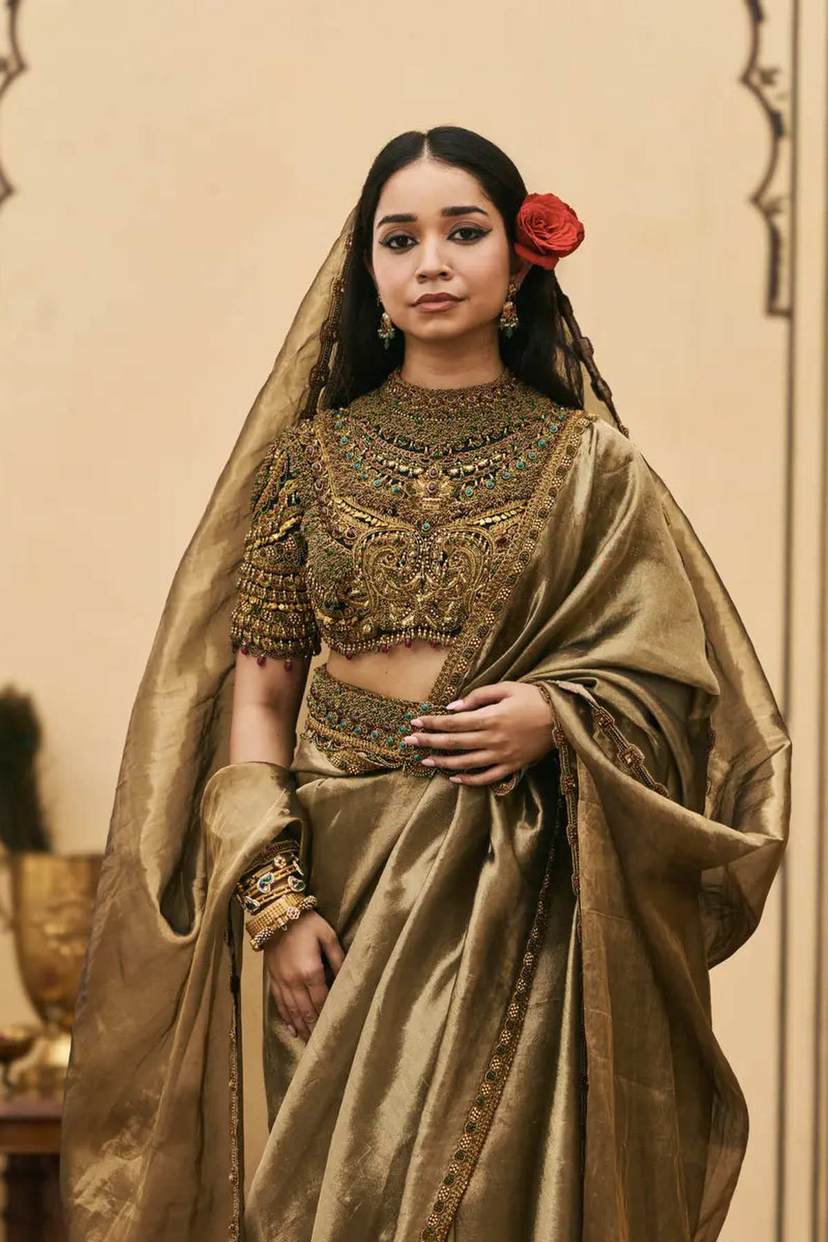 Krishnavarna Jadaau Saree Set
