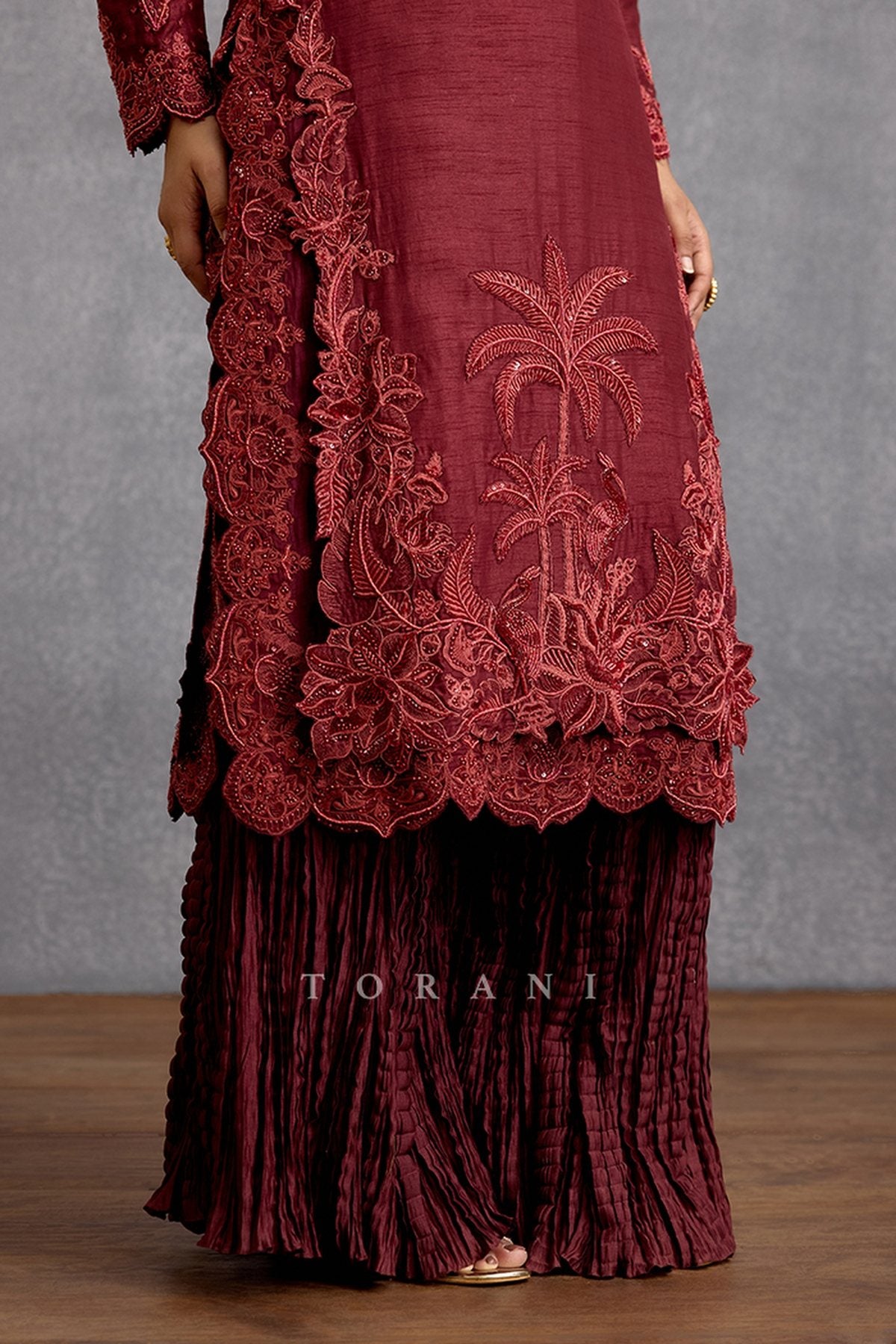 Laalima Aanya Kurta Set